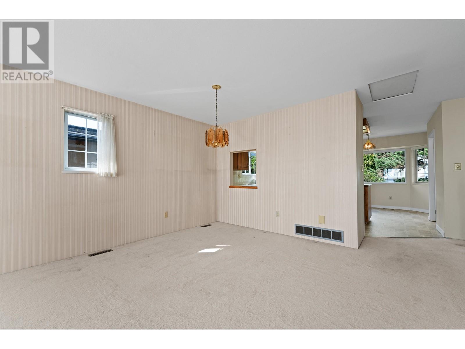 2324 Marine Drive, West Vancouver, British Columbia  V7V 1K8 - Photo 21 - R2986398