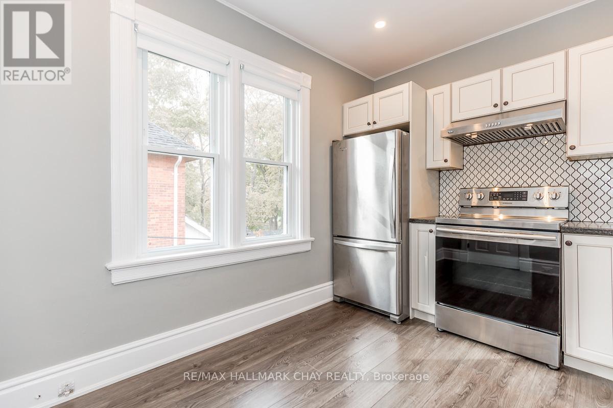 Unit #2 - 123 Burton Avenue, Barrie, Ontario  L4N 2R7 - Photo 10 - S12063568