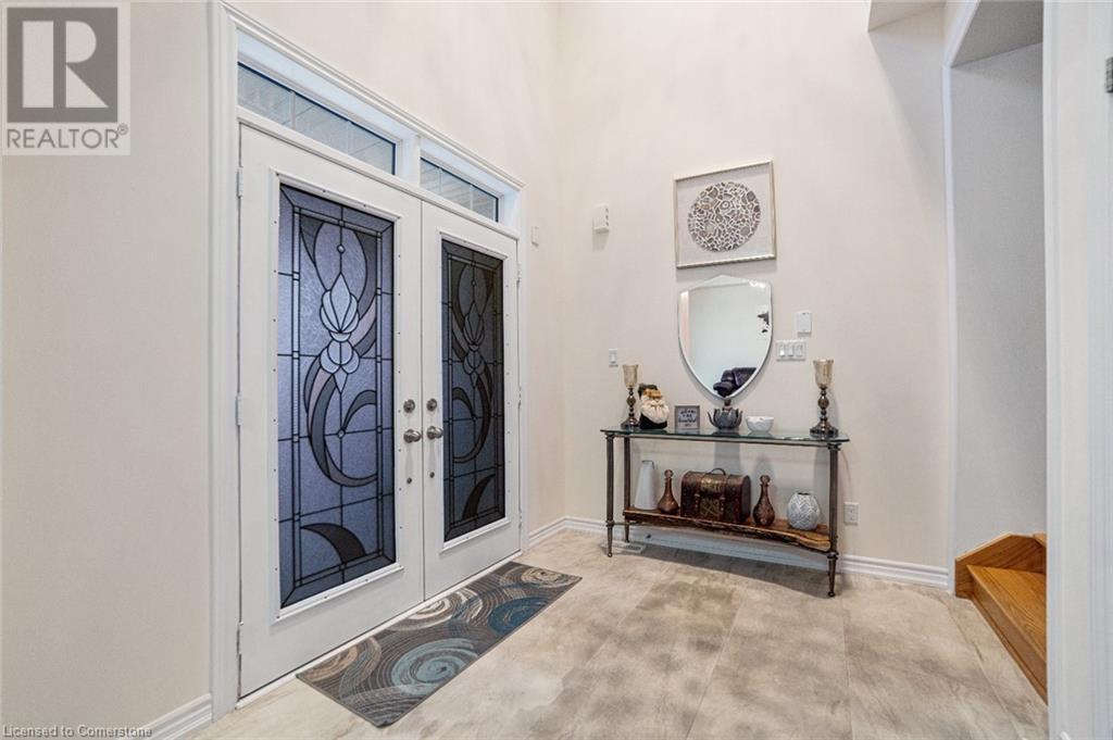 Property at 211 LIA Drive image 3