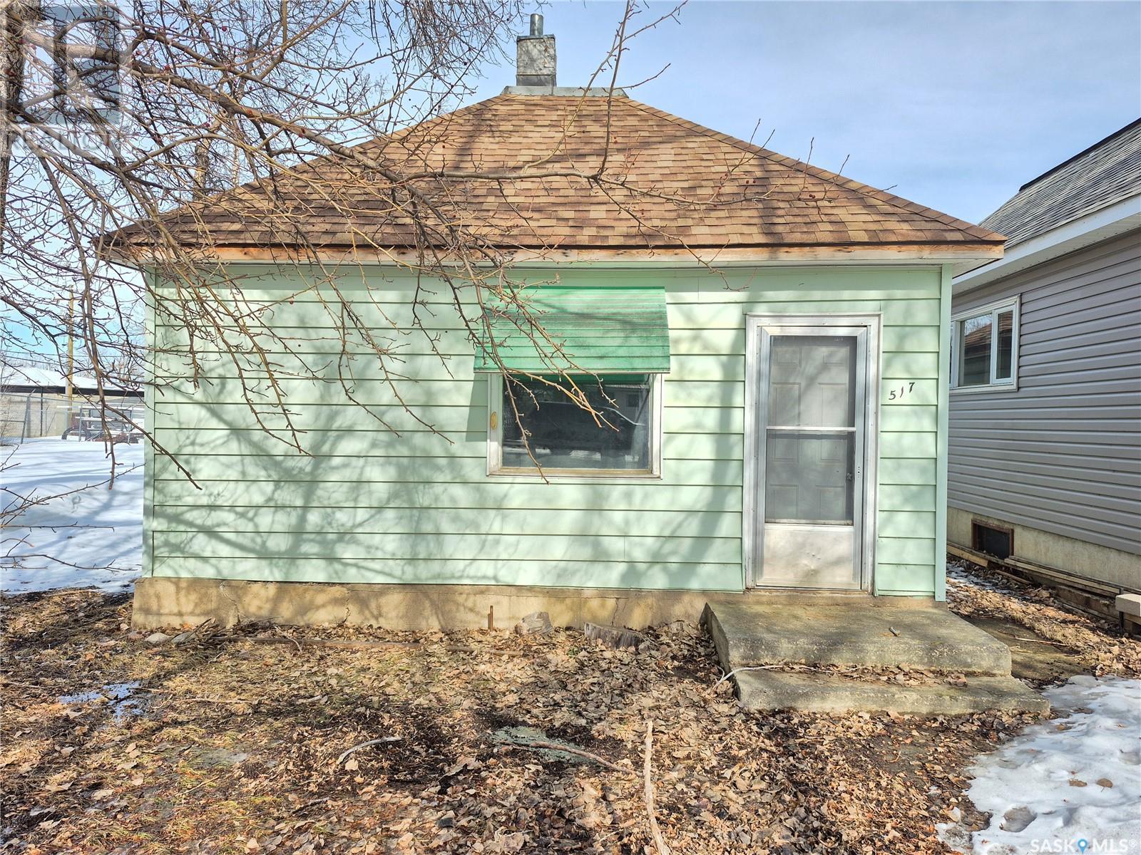 517 Beckwell AVENUE, Radville, Saskatchewan