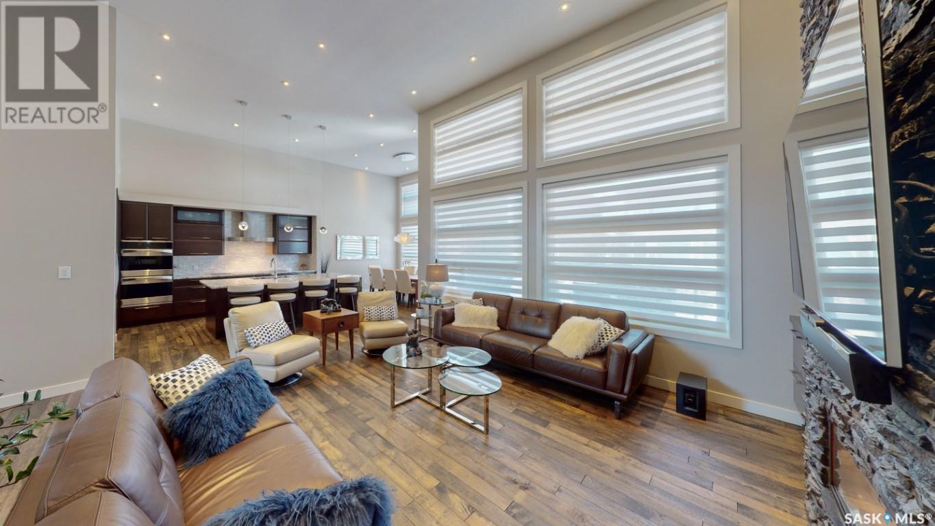 Property at 3878 GOLDFINCH WAY image 3