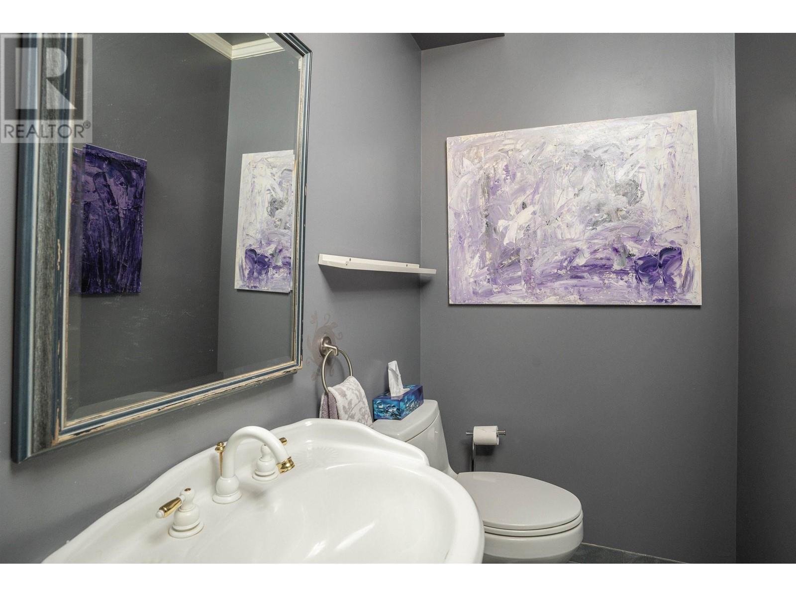 Listing Picture 15 of 36 : 3949 W 32ND AVENUE, Vancouver / 溫哥華 - 魯藝地產 Yvonne Lu Group - MLS Medallion Club Member