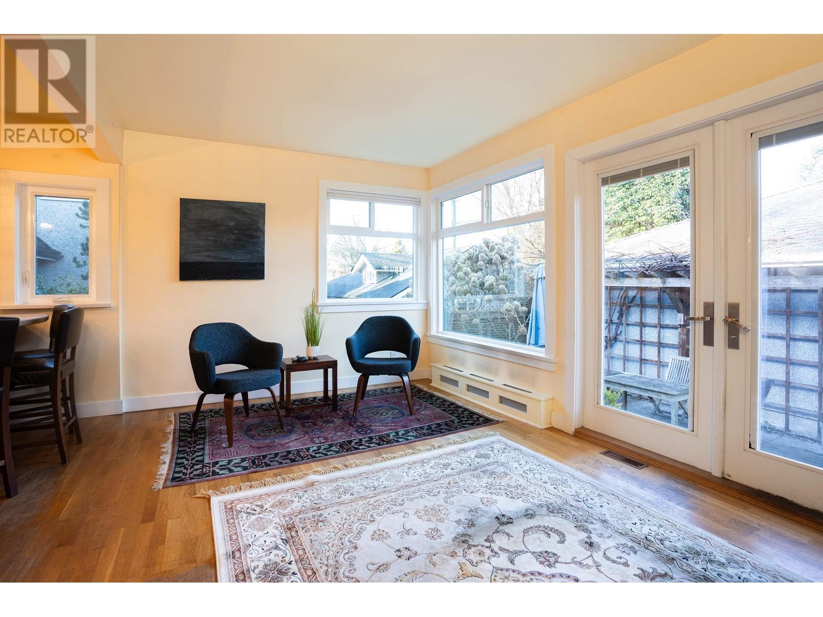 Listing Picture 12 of 36 : 3949 W 32ND AVENUE, Vancouver / 溫哥華 - 魯藝地產 Yvonne Lu Group - MLS Medallion Club Member