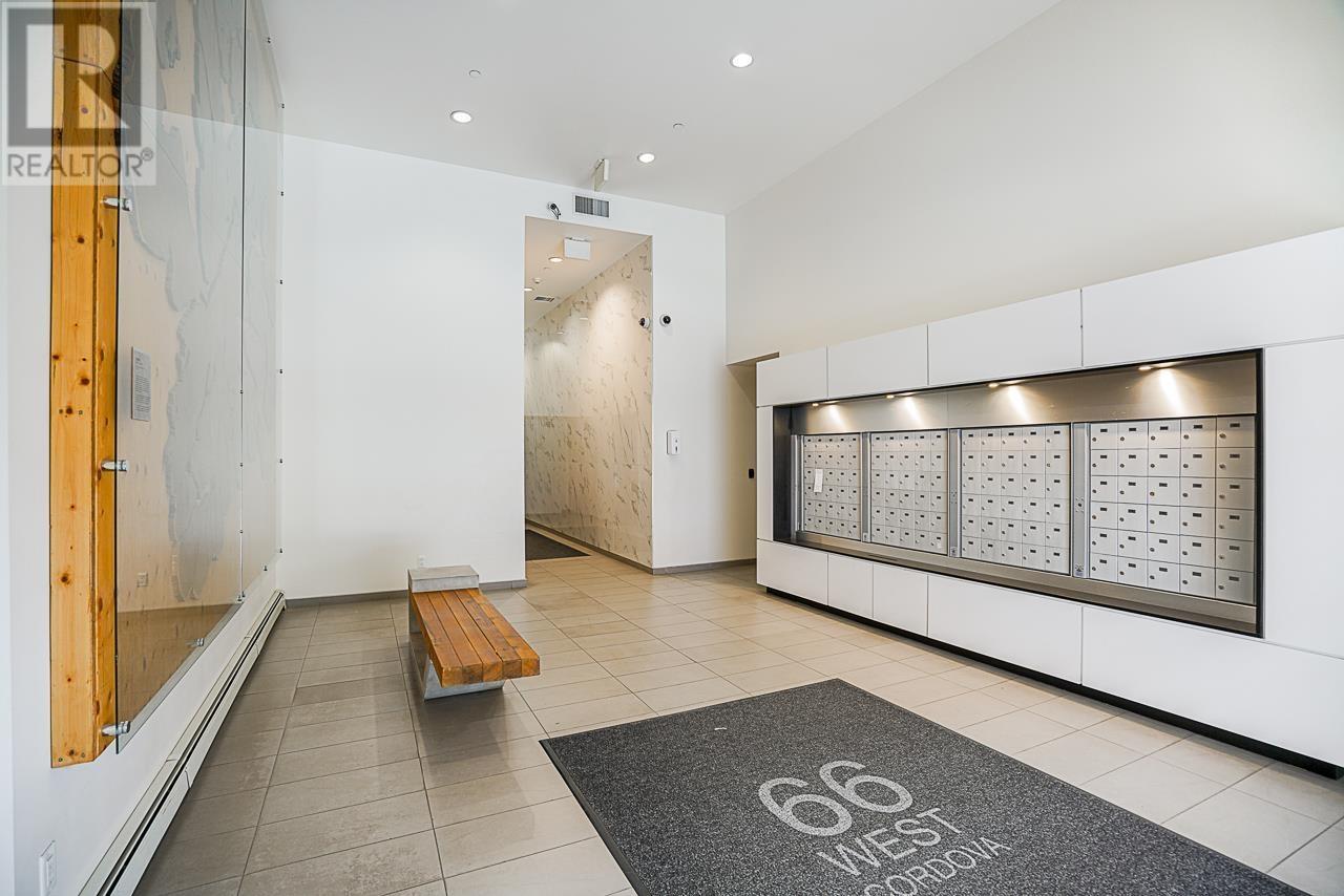 Listing Picture 21 of 40 : 1011 66 W CORDOVA STREET, Vancouver / 溫哥華 - 魯藝地產 Yvonne Lu Group - MLS Medallion Club Member