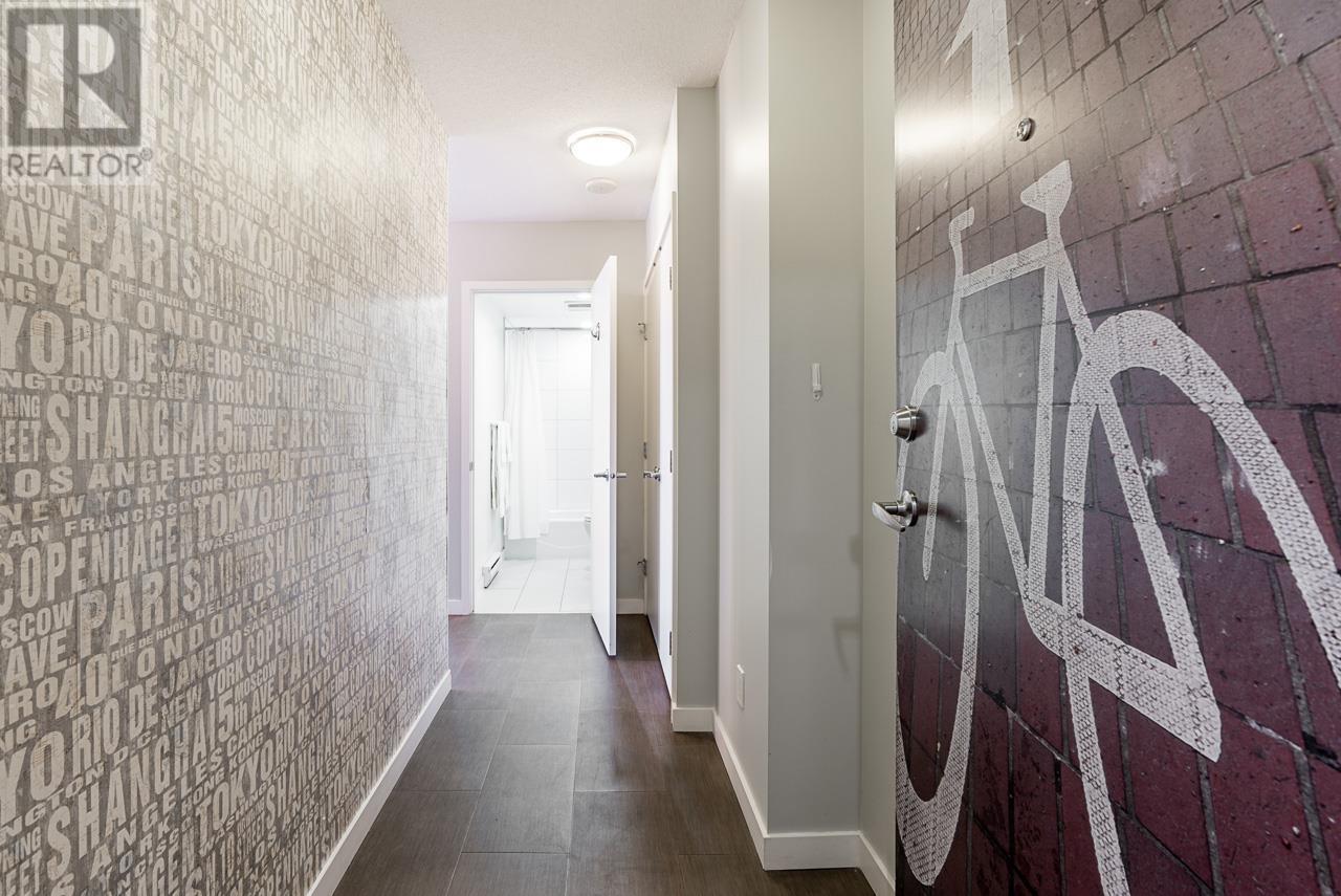 Listing Picture 30 of 40 : 1011 66 W CORDOVA STREET, Vancouver / 溫哥華 - 魯藝地產 Yvonne Lu Group - MLS Medallion Club Member