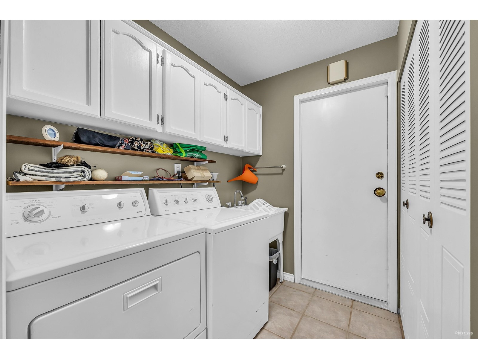 14338 19 Avenue, Surrey, British Columbia  V4A 7S9 - Photo 24 - R2984056