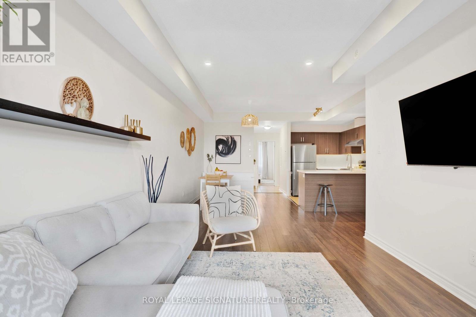 26-02 - 2420 Baronwood Drive, Oakville (Wm Westmount), Ontario  L6M 0X6 - Photo 6 - W12063621