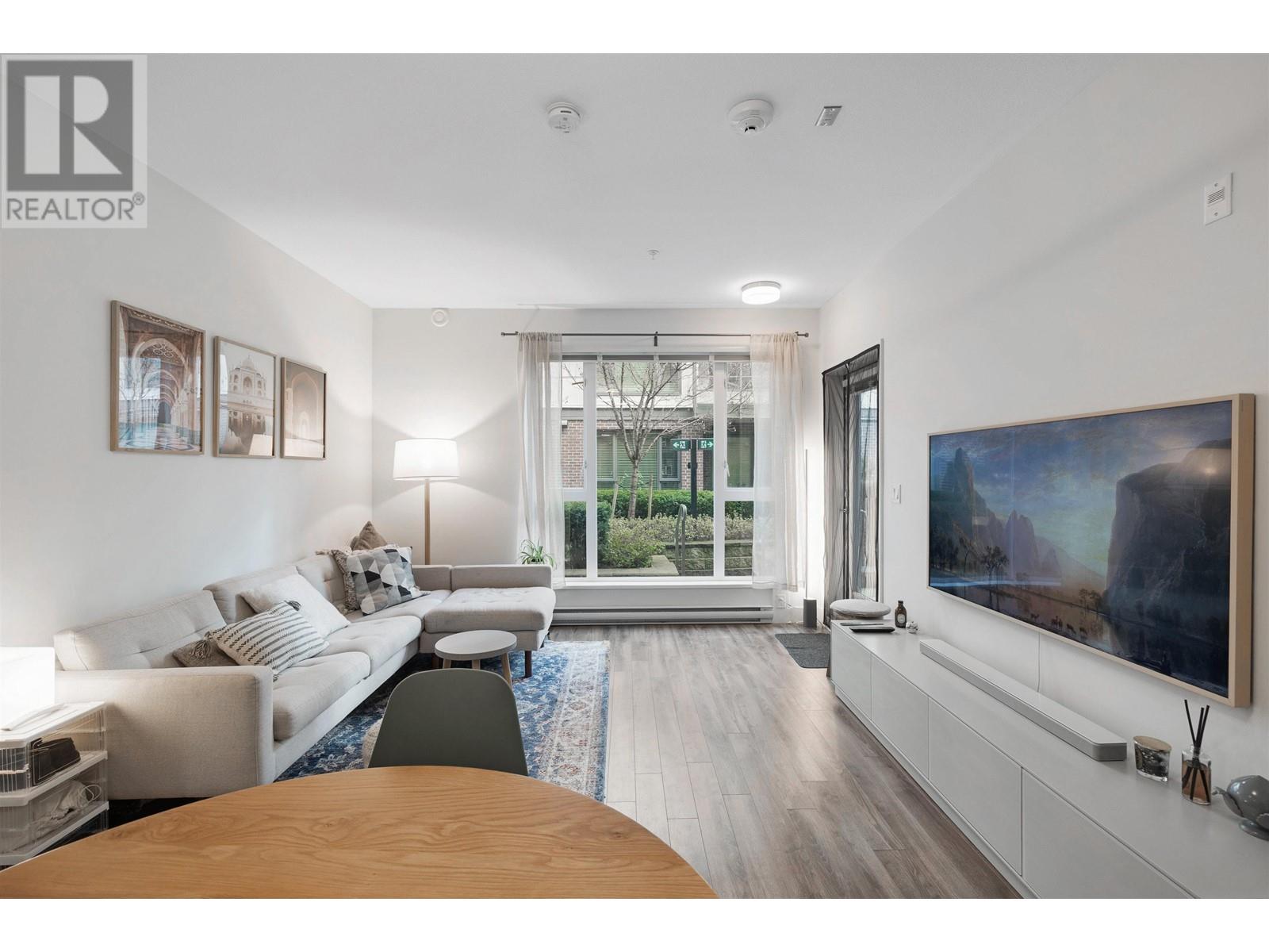 102 5355 Lane Street, Burnaby, British Columbia  V5H 0H1 - Photo 2 - R2979024