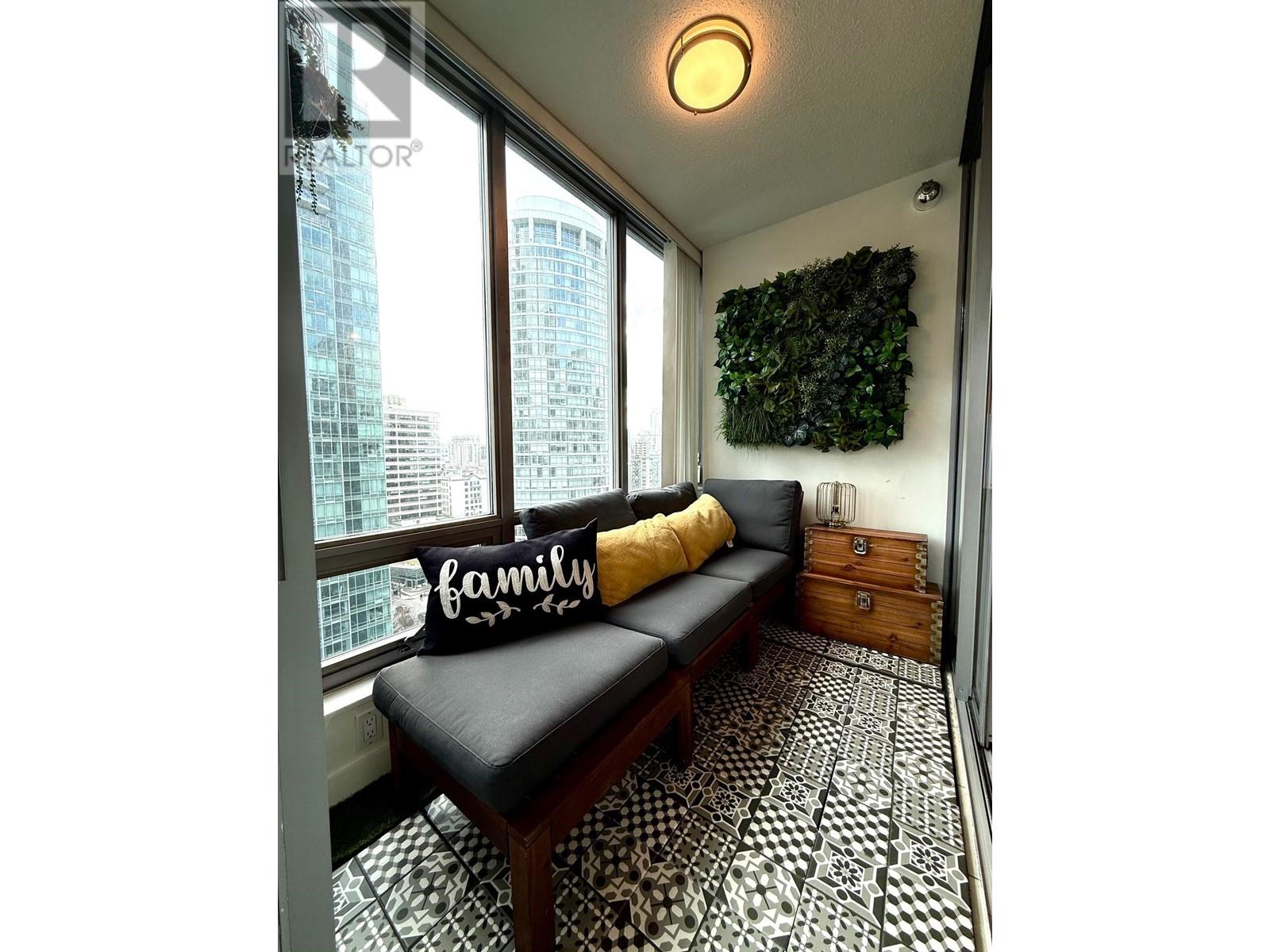 1704 1288 W Georgia Street, Vancouver, British Columbia  V6E 4R3 - Photo 9 - R2979484