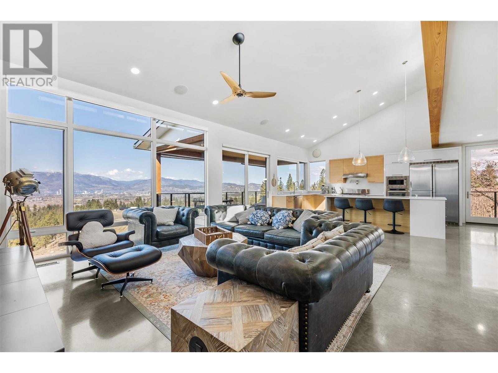 3979/3977 Hart Road, Kelowna, British Columbia  V1W 4E5 - Photo 11 - 10341931