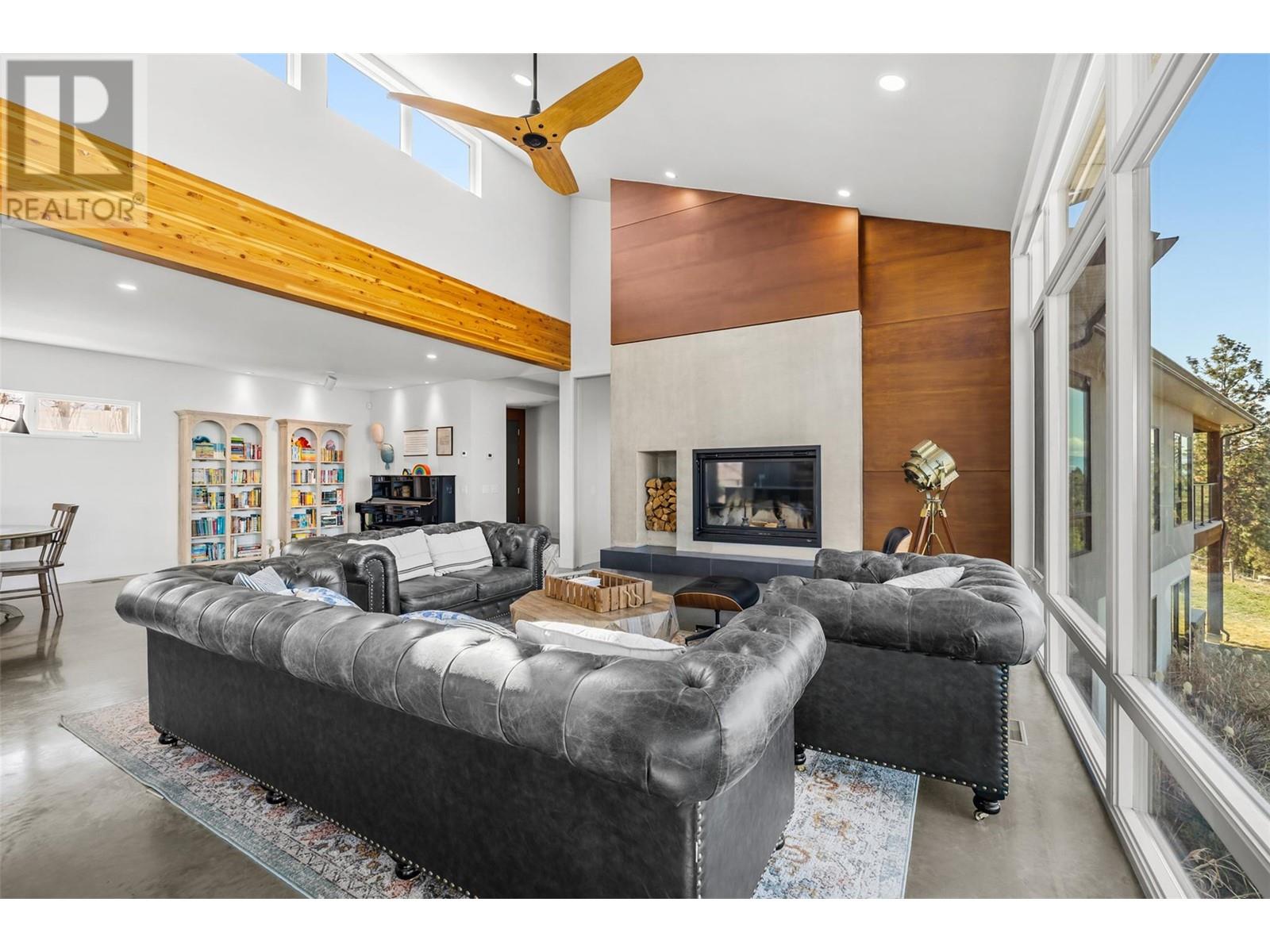 3979/3977 Hart Road, Kelowna, British Columbia  V1W 4E5 - Photo 14 - 10341931