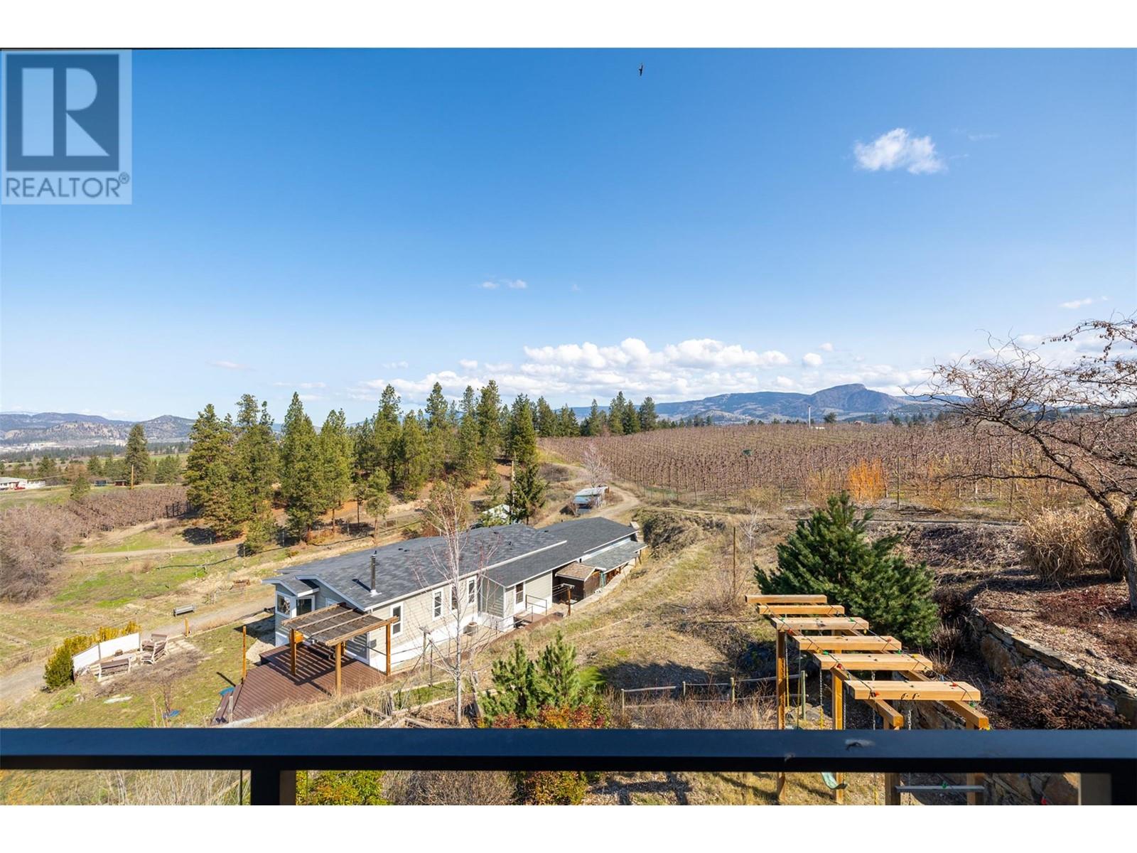 3979/3977 Hart Road, Kelowna, British Columbia  V1W 4E5 - Photo 32 - 10341931