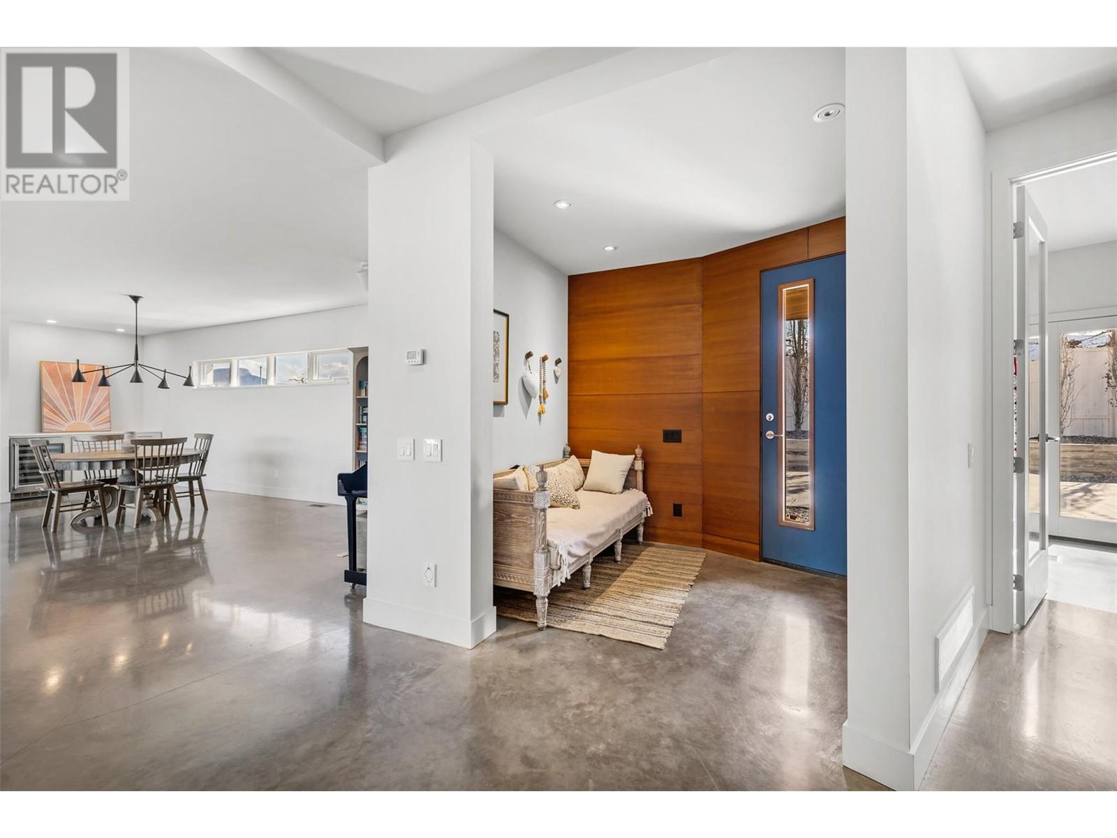 3979/3977 Hart Road, Kelowna, British Columbia  V1W 4E5 - Photo 34 - 10341931
