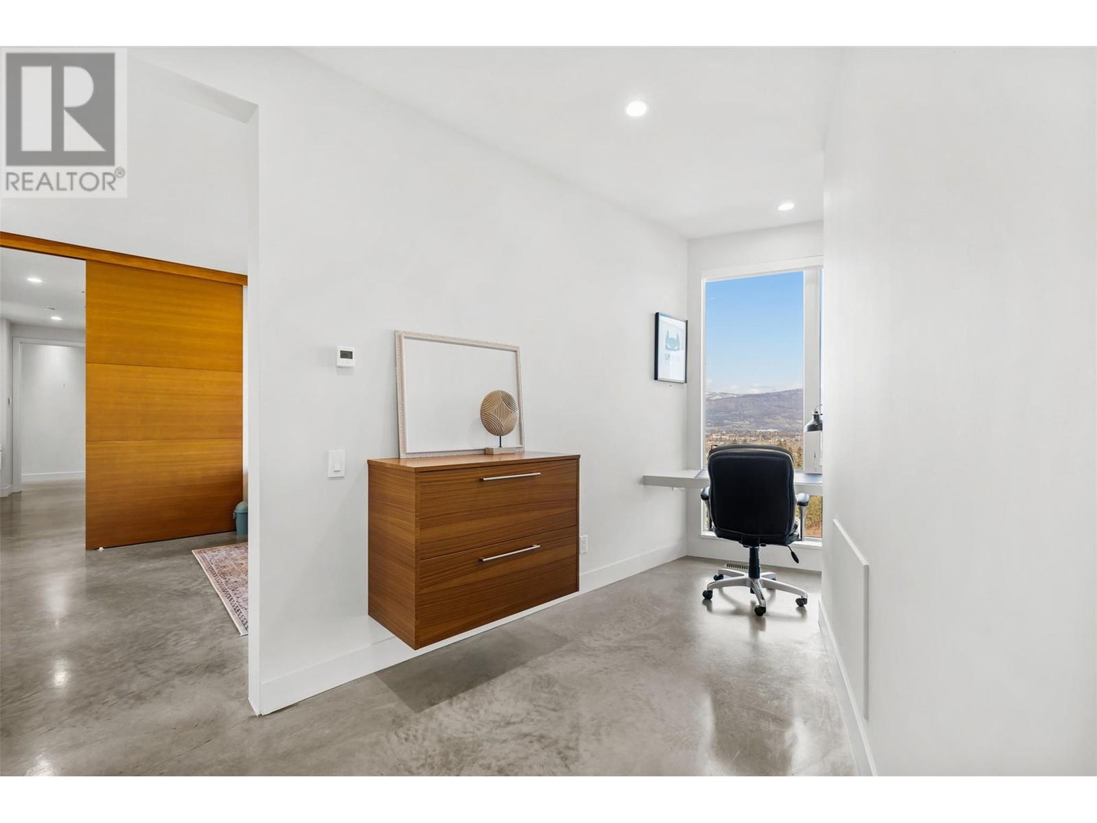 3979/3977 Hart Road, Kelowna, British Columbia  V1W 4E5 - Photo 35 - 10341931