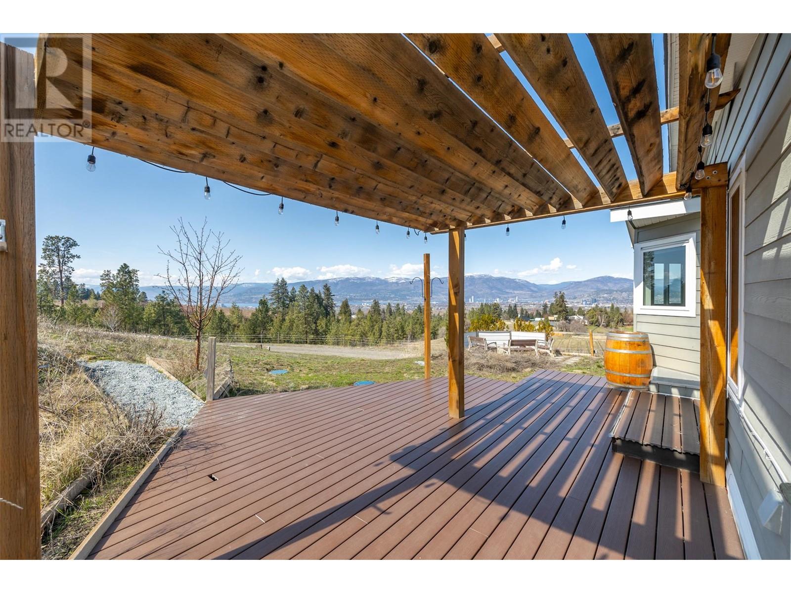 3979/3977 Hart Road, Kelowna, British Columbia  V1W 4E5 - Photo 82 - 10341931