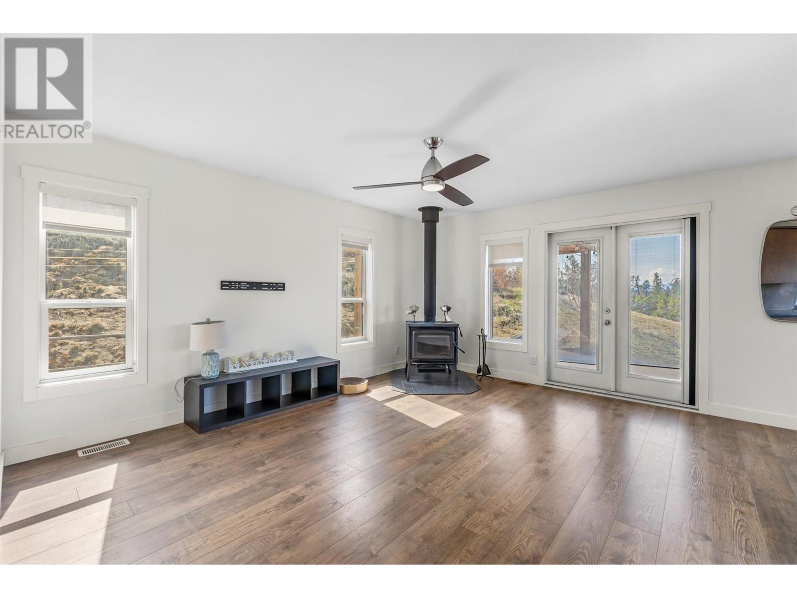 3979/3977 Hart Road, Kelowna, British Columbia  V1W 4E5 - Photo 88 - 10341931