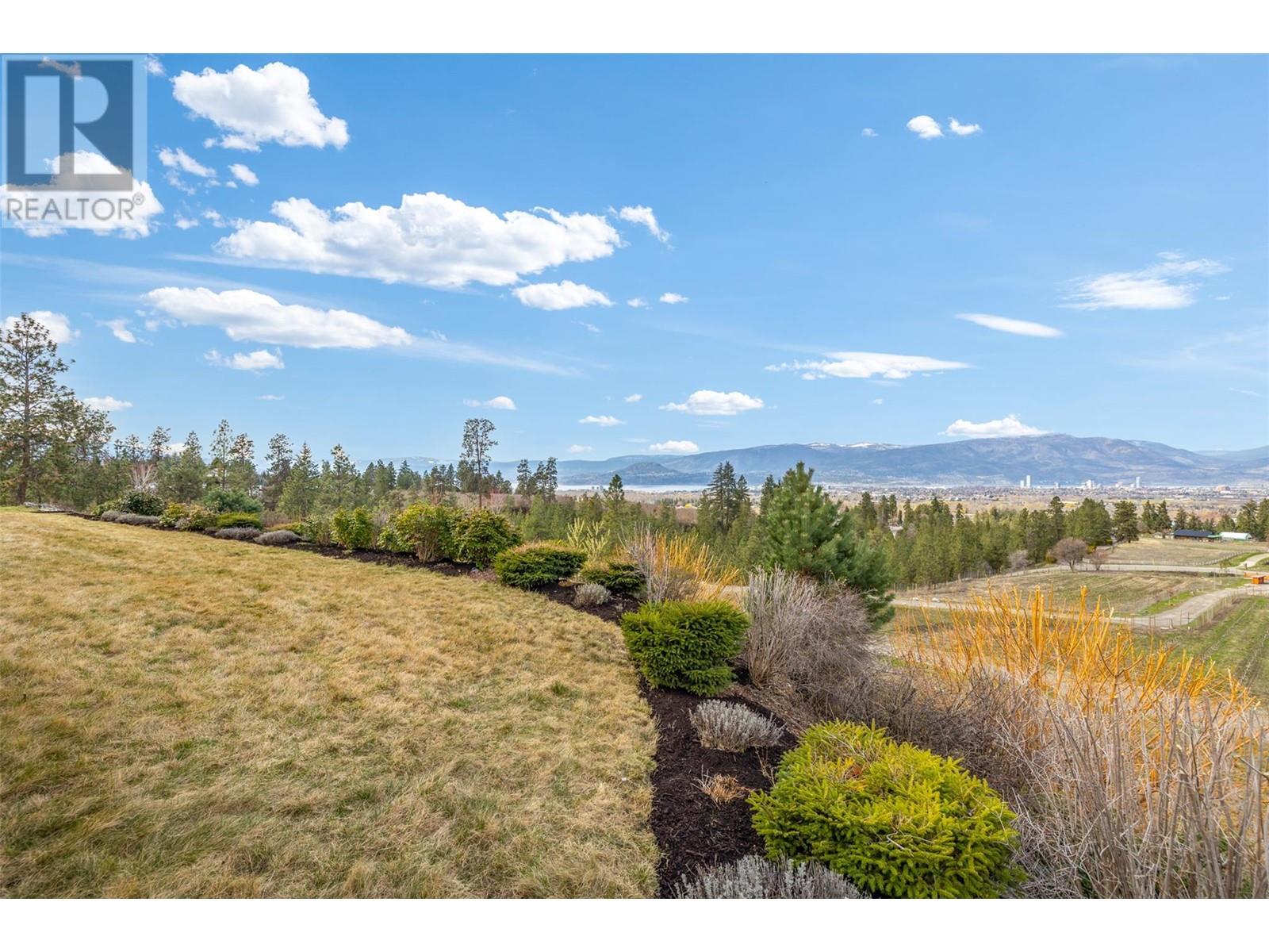 3979/3977 Hart Road, Kelowna, British Columbia  V1W 4E5 - Photo 98 - 10341931