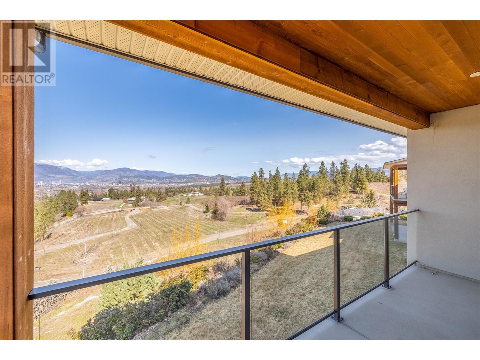 3977/3979 Hart Road, Kelowna, British Columbia  V1W 4E5 - Photo 39 - 10341928