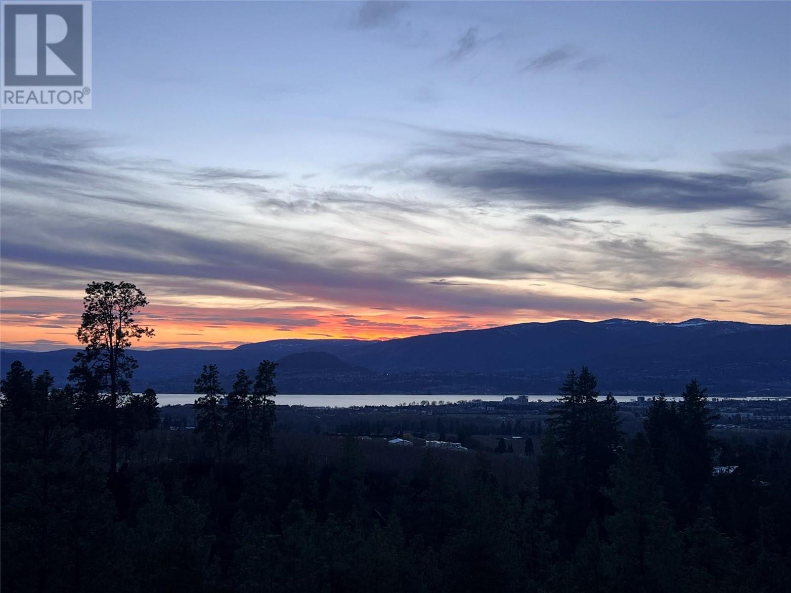 3977/3979 Hart Road, Kelowna, British Columbia  V1W 4E5 - Photo 99 - 10341928