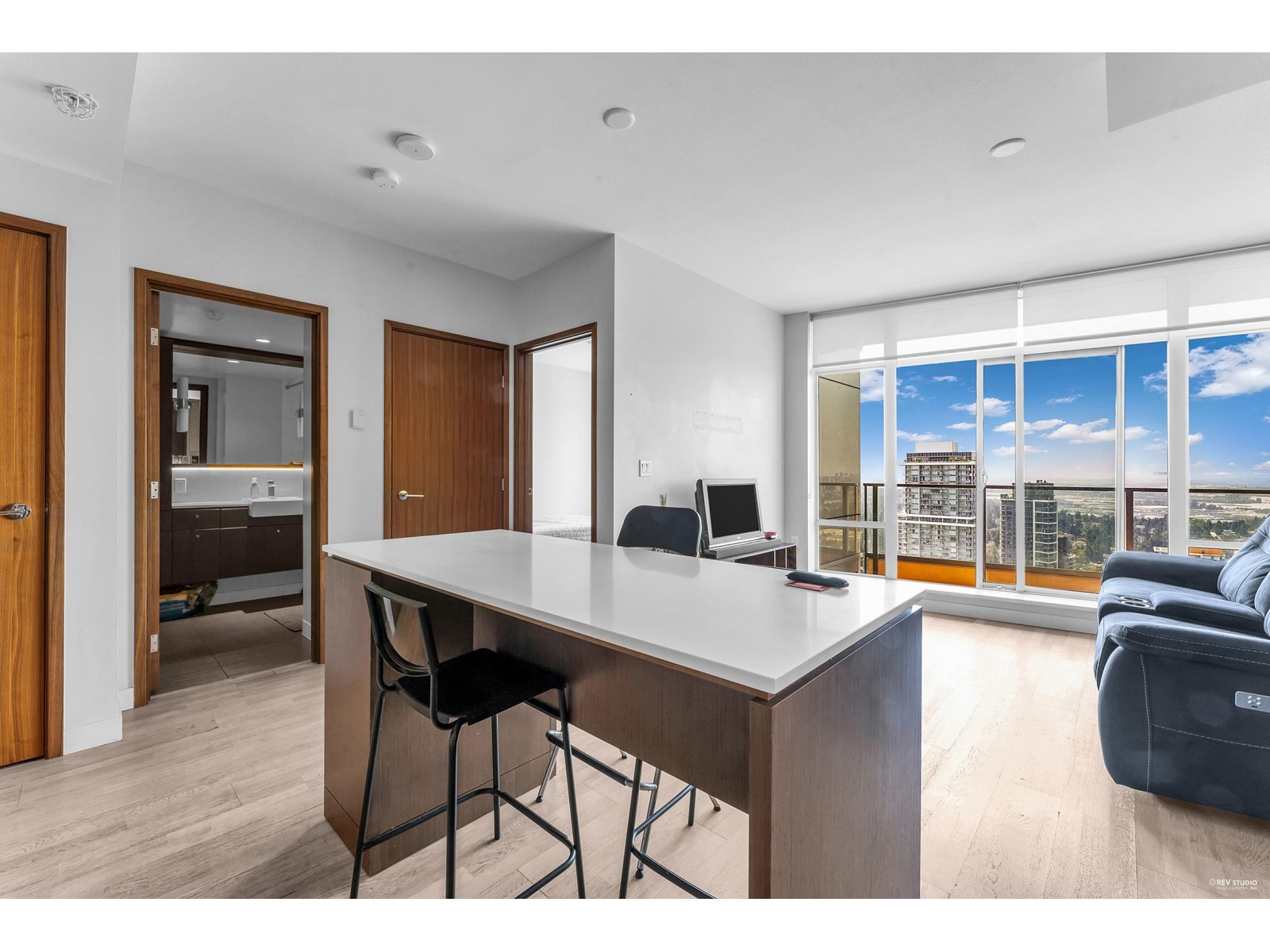 4407 13495 Central Avenue, Surrey, British Columbia  V3T 0K2 - Photo 4 - R2986444