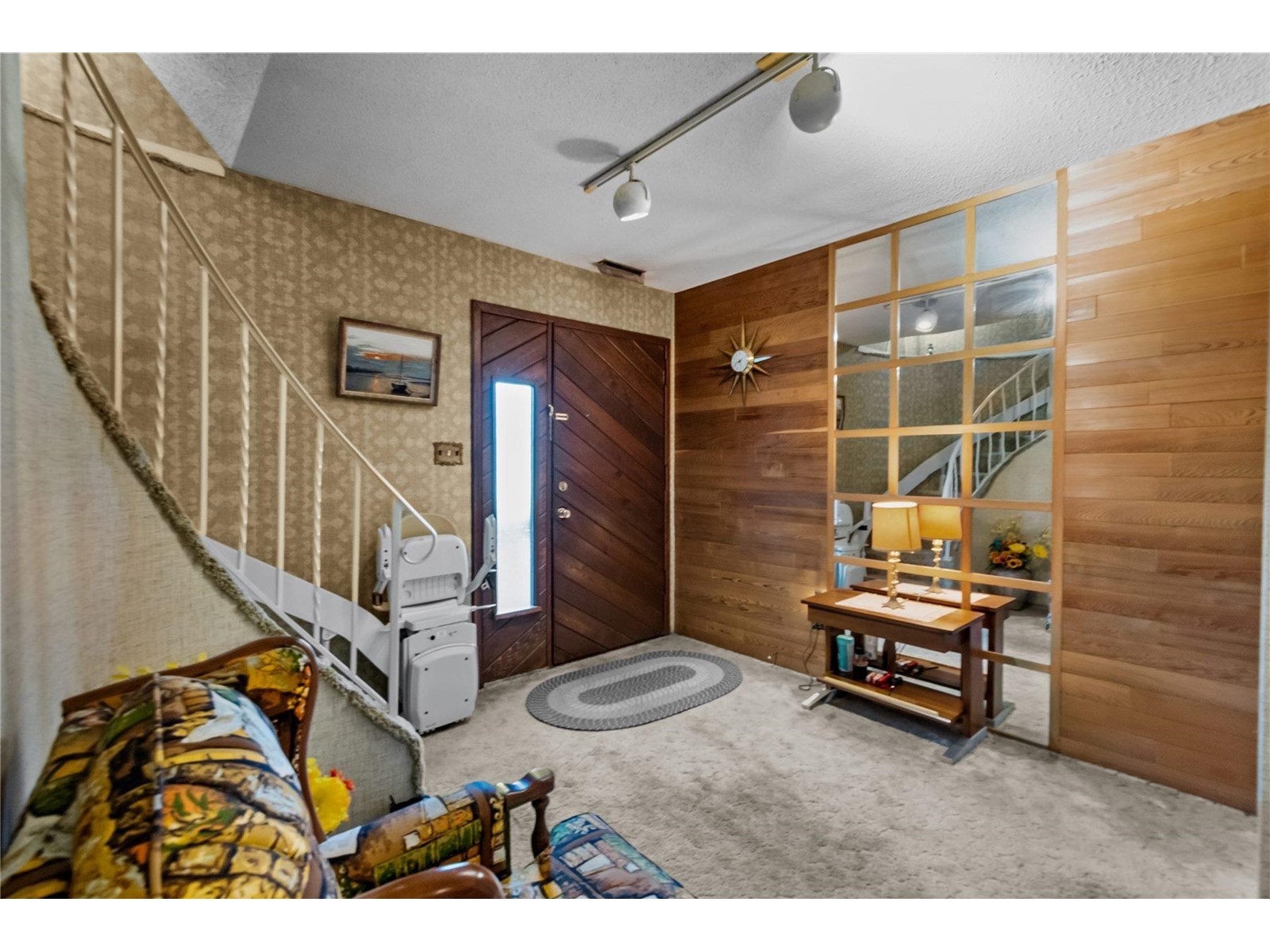 Property at 1518 PARKER PLACE image 4