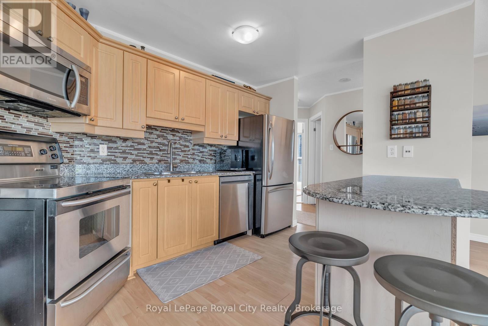 614 - 135 James Street S, Hamilton, Ontario  L8P 2Z6 - Photo 10 - X12063636