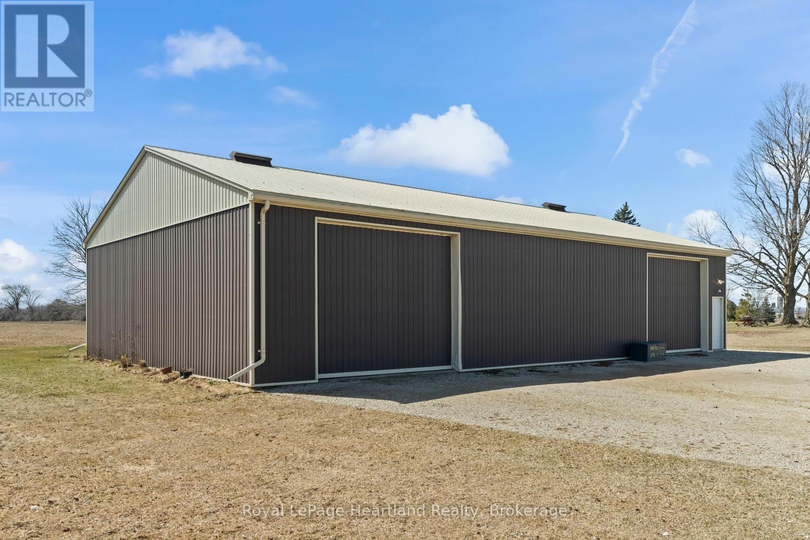 8558 Concession Rd 6, Mapleton, Ontario  N0G 2K0 - Photo 26 - X12063651