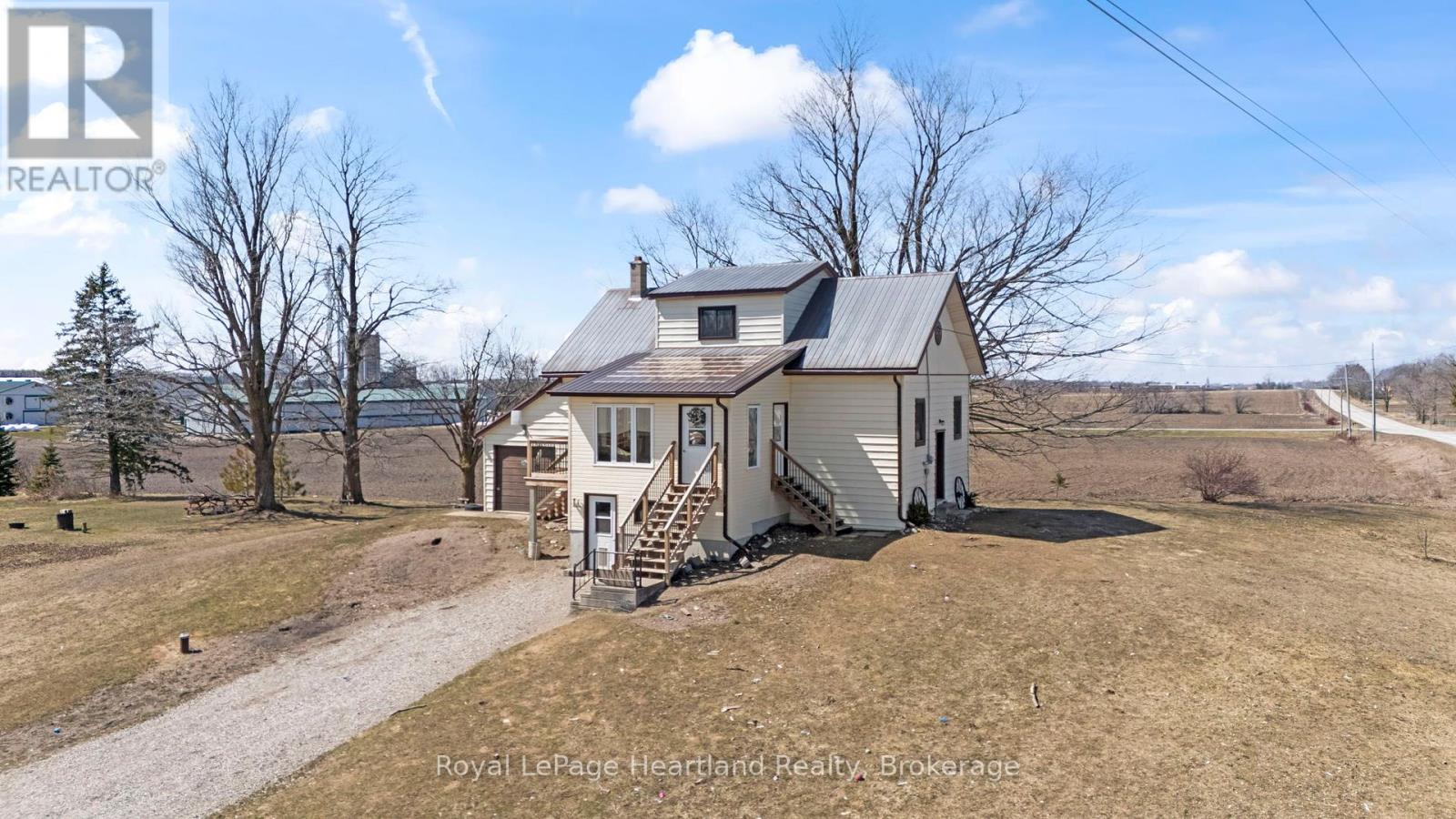 8558 Concession Rd 6, Mapleton, Ontario  N0G 2K0 - Photo 6 - X12063651