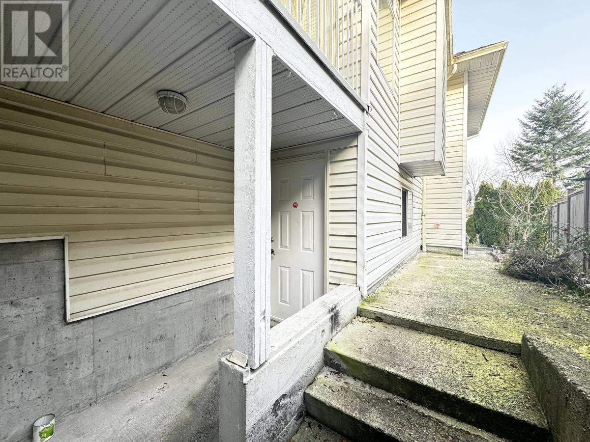 Ground 958 Laurel Court, Coquitlam, British Columbia  V3C 5M1 - Photo 20 - R2986417