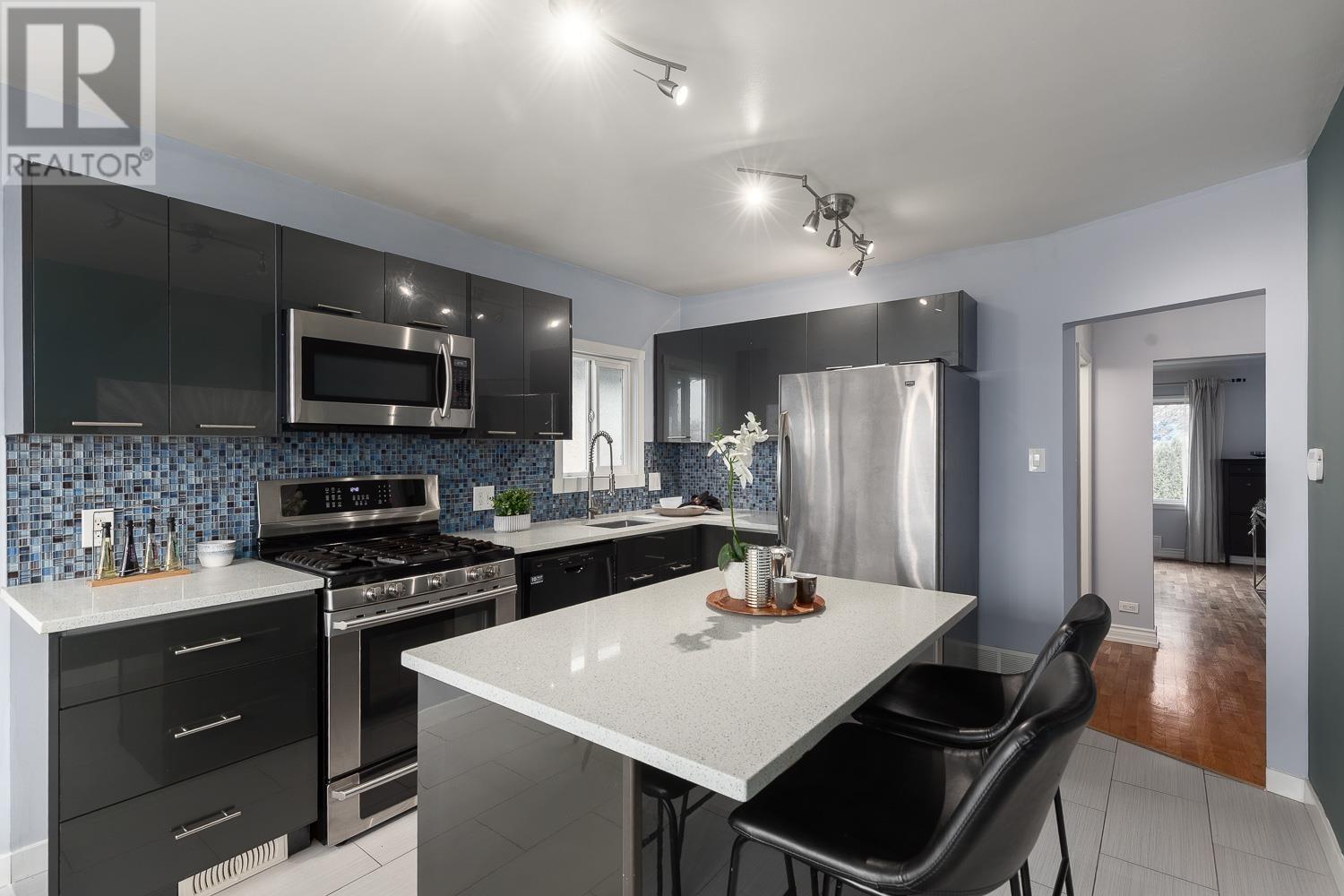 1387 E 35th Avenue, Vancouver, British Columbia  V5W 1C2 - Photo 6 - R2975422