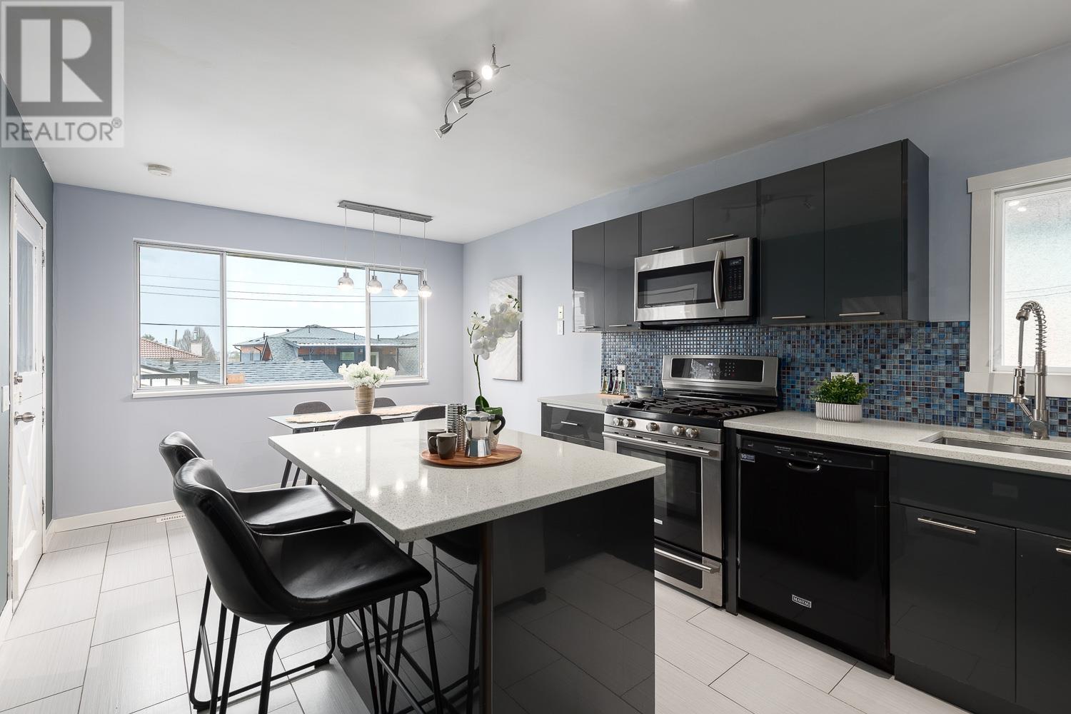 1387 E 35th Avenue, Vancouver, British Columbia  V5W 1C2 - Photo 5 - R2975422