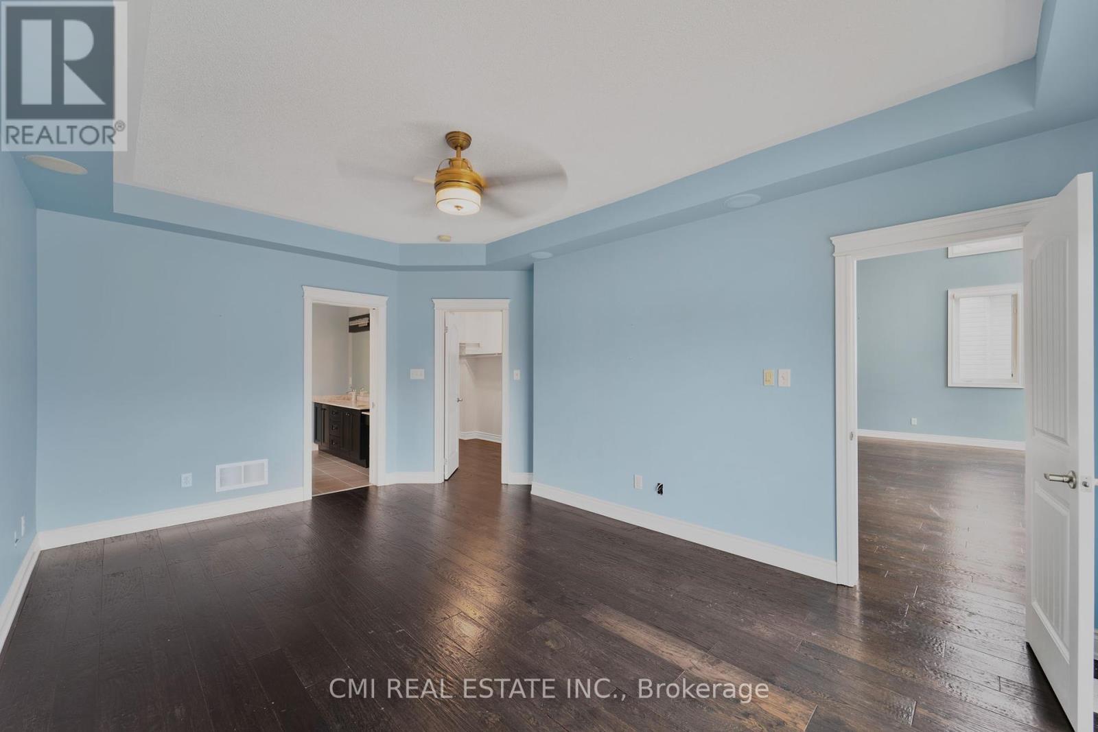 77 Waterview Road, Wasaga Beach, Ontario  L9Z 0E9 - Photo 10 - S12063639