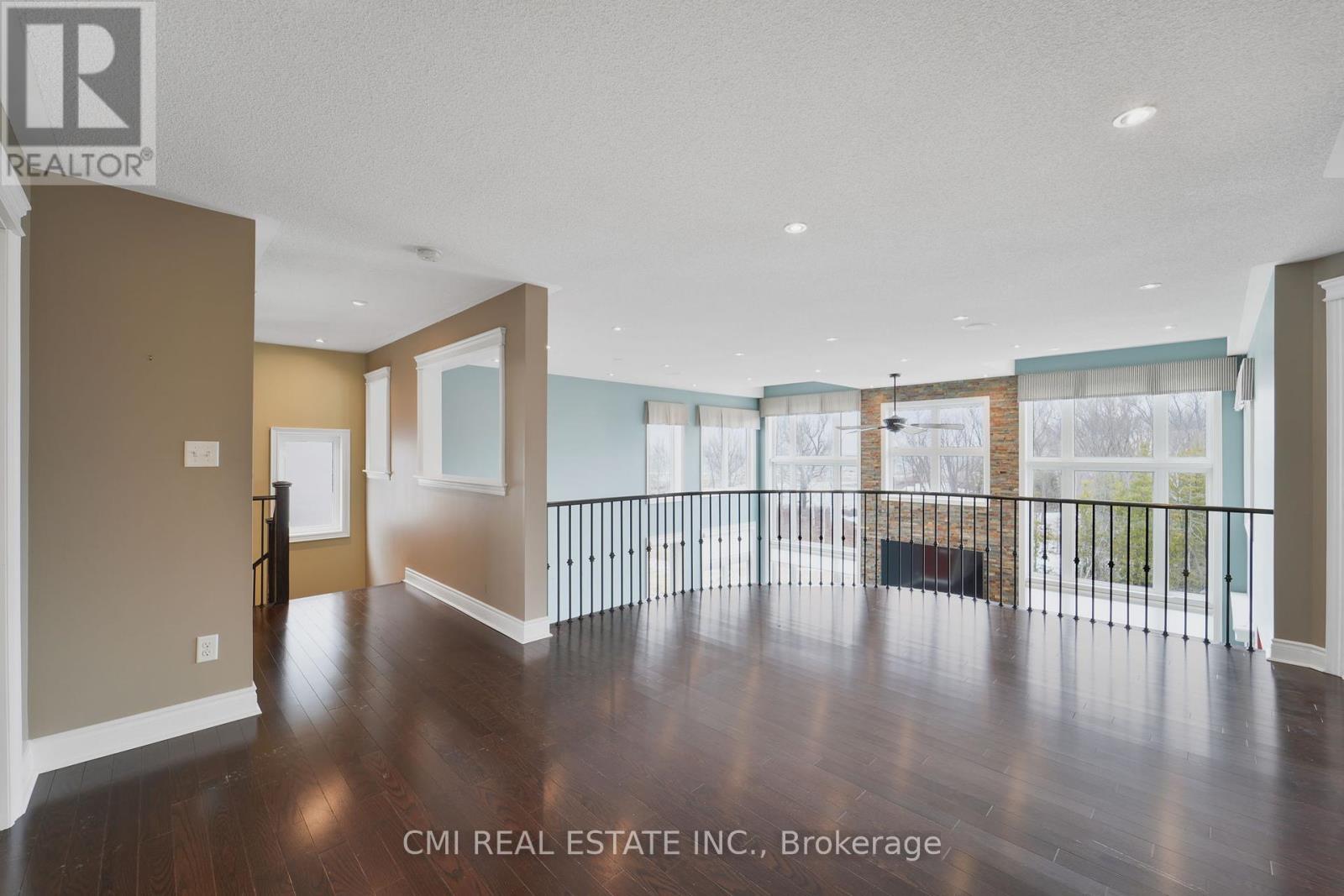 77 Waterview Road, Wasaga Beach, Ontario  L9Z 0E9 - Photo 23 - S12063639