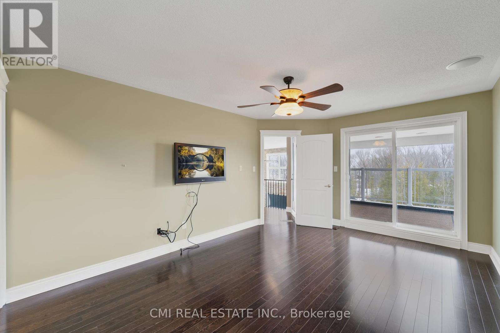 77 Waterview Road, Wasaga Beach, Ontario  L9Z 0E9 - Photo 27 - S12063639