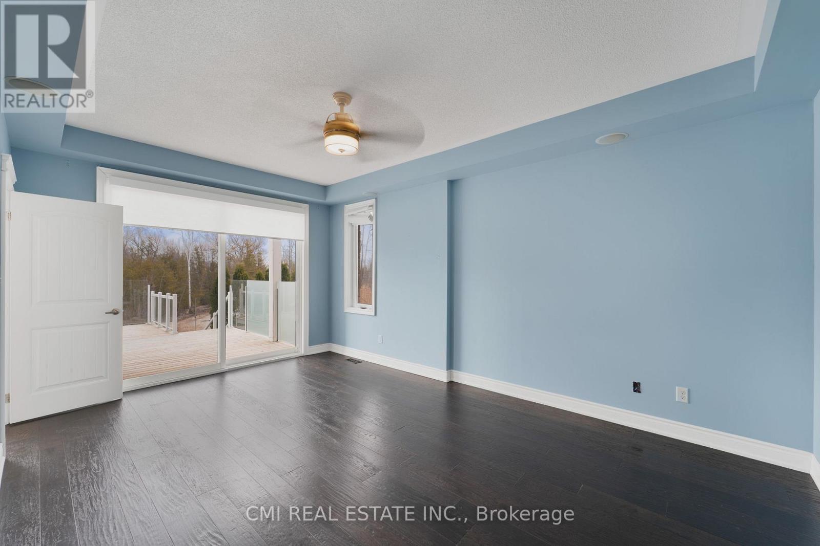 77 Waterview Road, Wasaga Beach, Ontario  L9Z 0E9 - Photo 9 - S12063639
