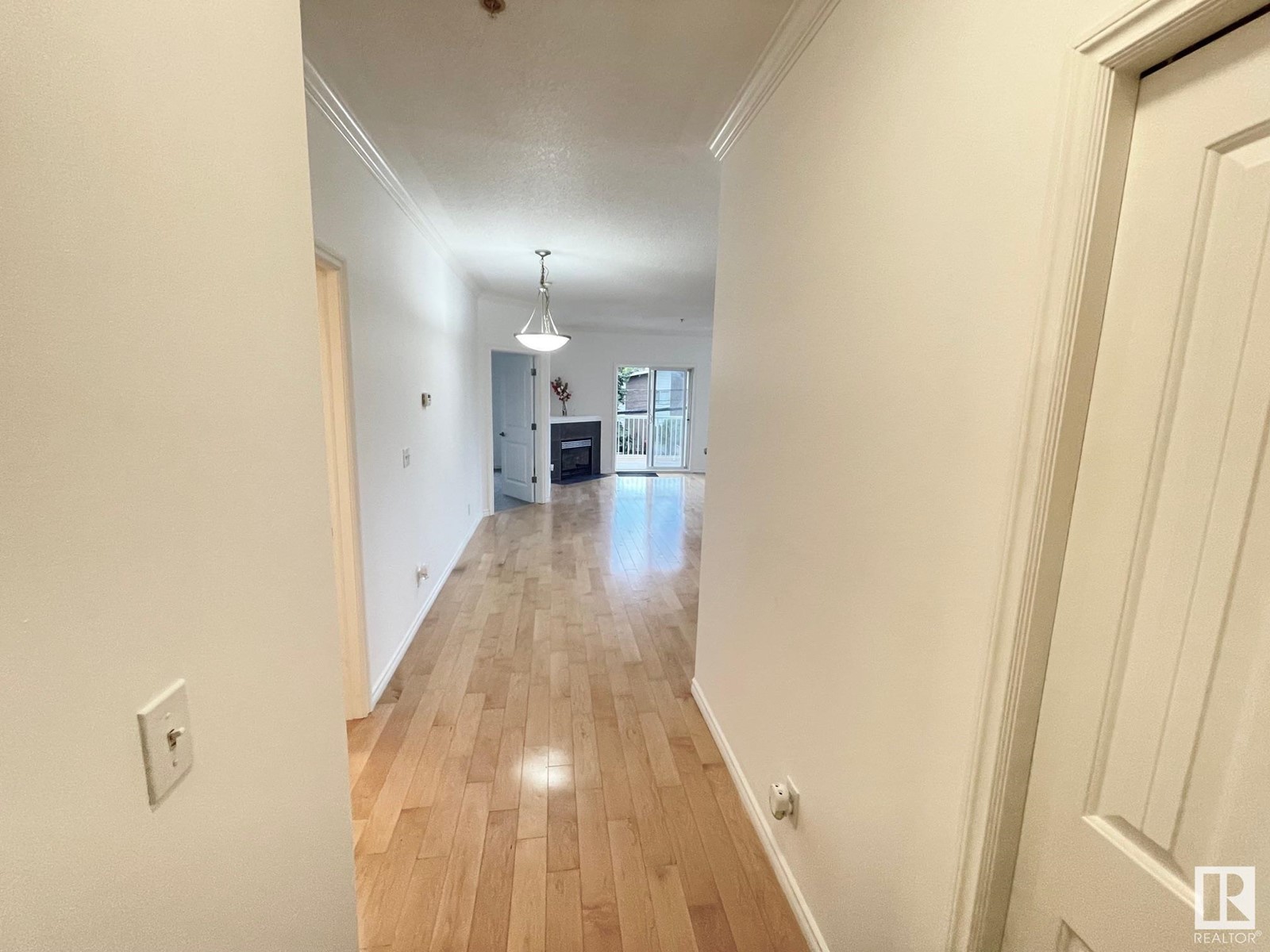 Property at #229, 8528 82 AV NW image 5