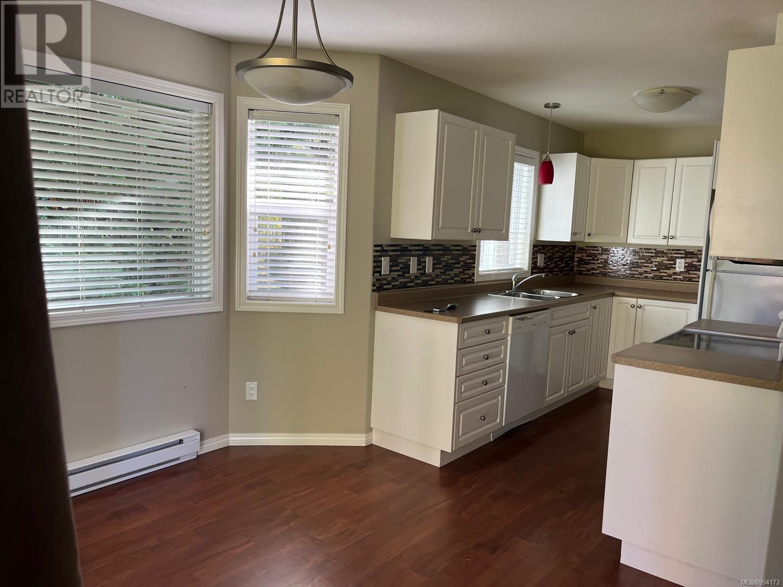 Property at 9 2882 Piercy Ave image 3