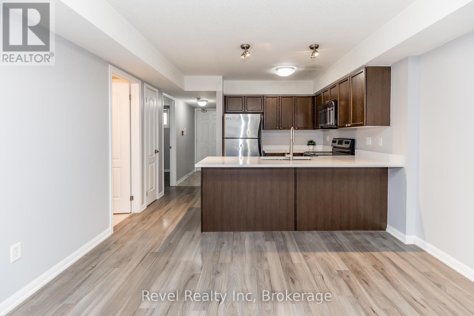 213 - 50 Mulligan Lane, Wasaga Beach, Ontario  L9Z 0C5 - Photo 6 - S12063703
