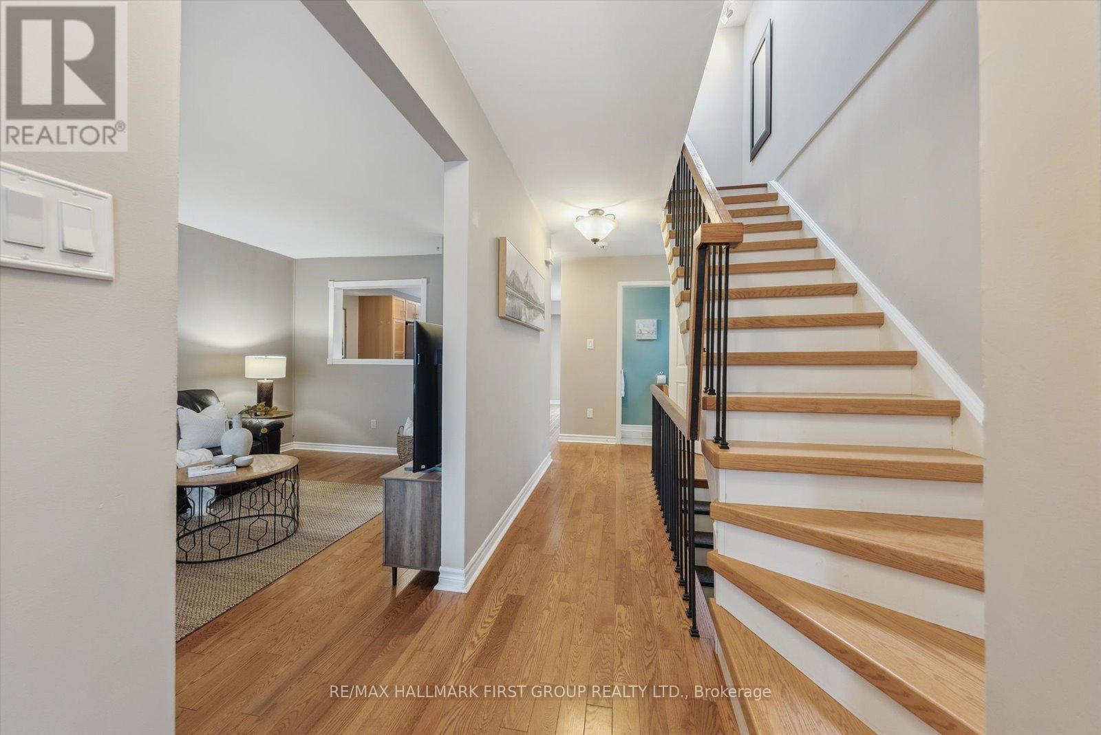 Property at 1801 WALNUT LANE image 5