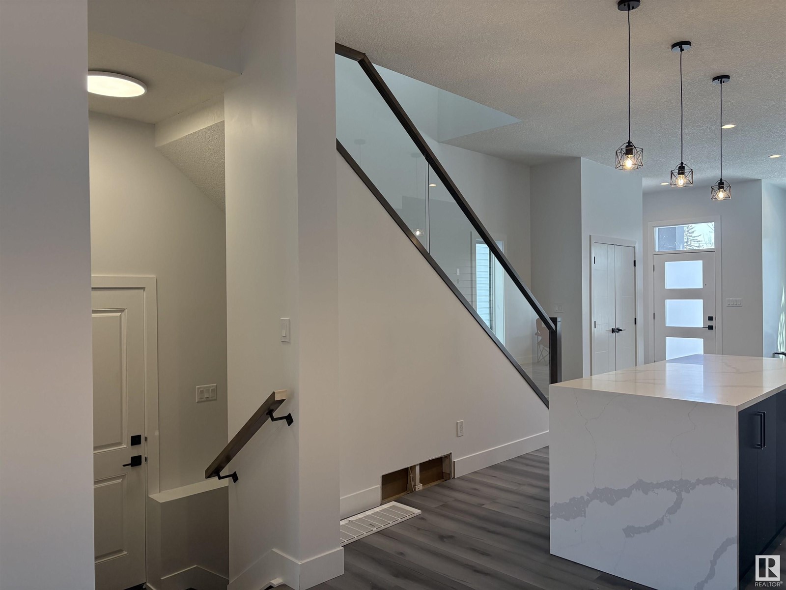 Property at 11032 128 ST NW NW image 3