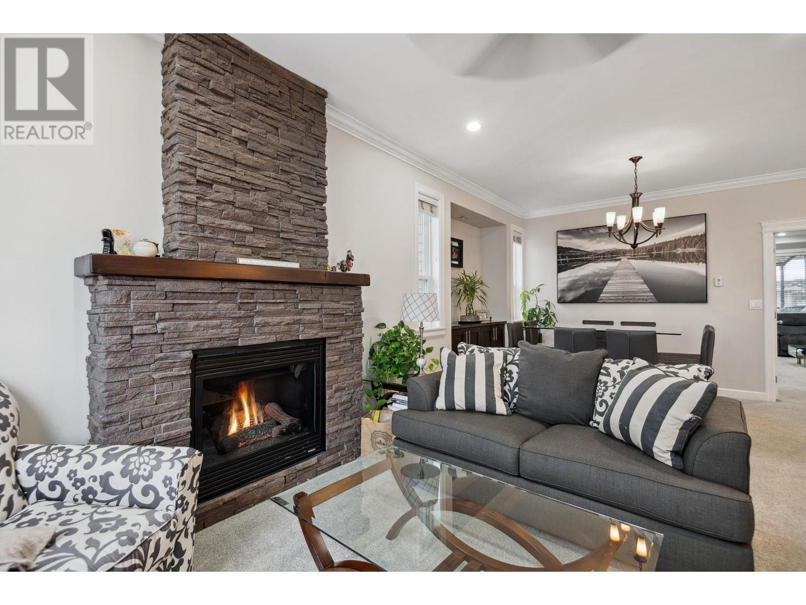 317 Jardine Street, New Westminster, British Columbia  V3M 5M6 - Photo 8 - R2983293
