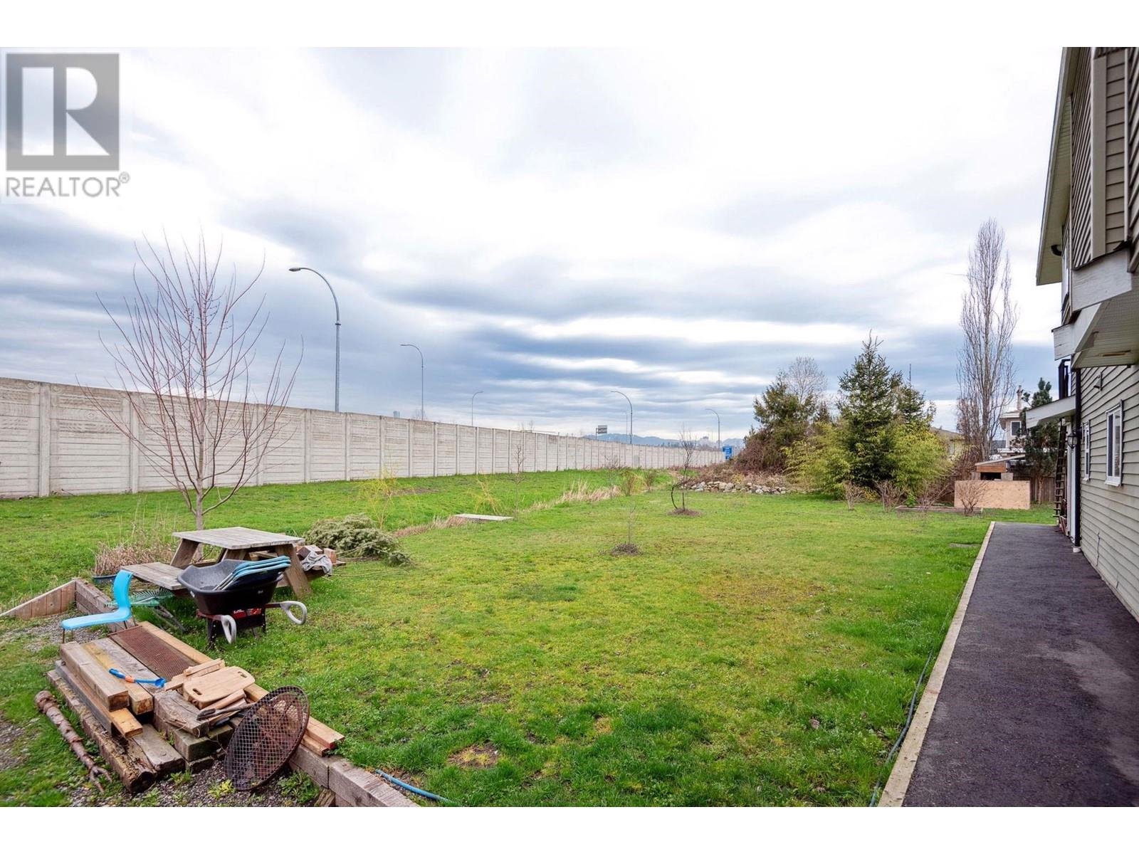 317 Jardine Street, New Westminster, British Columbia  V3M 5M6 - Photo 38 - R2983293