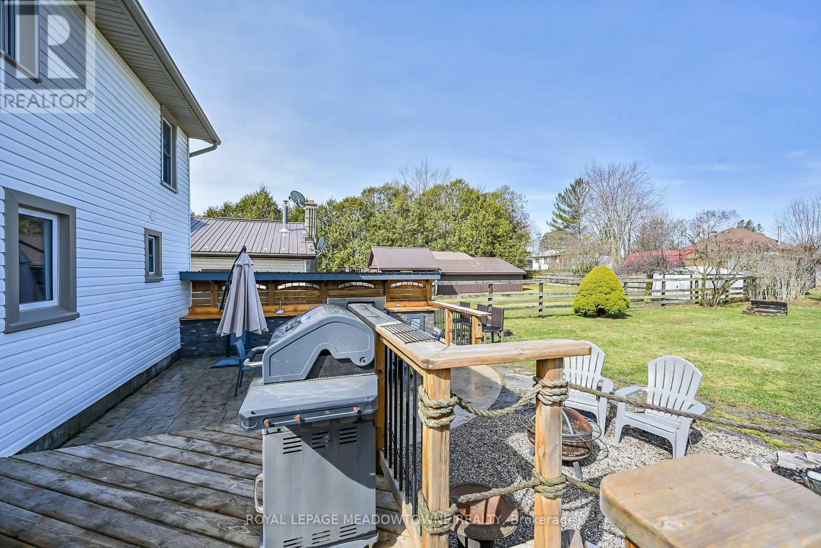 39 Elgin Street W, Blandford-Blenheim, Ontario  N0J 1V0 - Photo 27 - X12063678