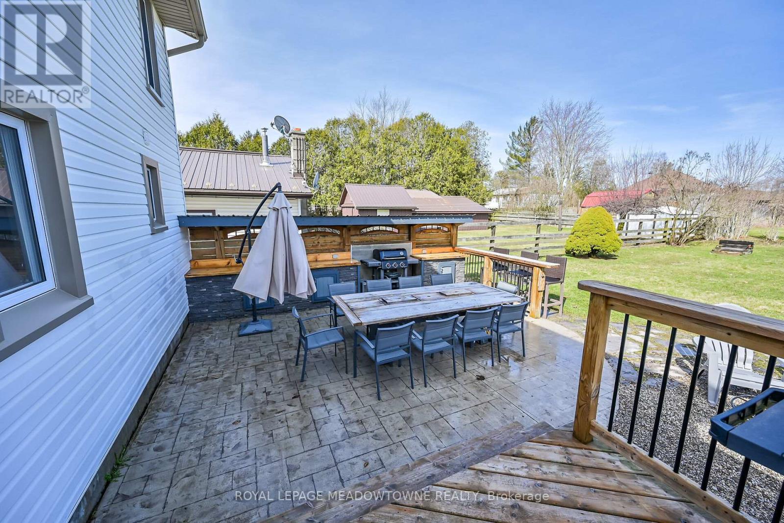 39 Elgin Street W, Blandford-Blenheim, Ontario  N0J 1V0 - Photo 31 - X12063678