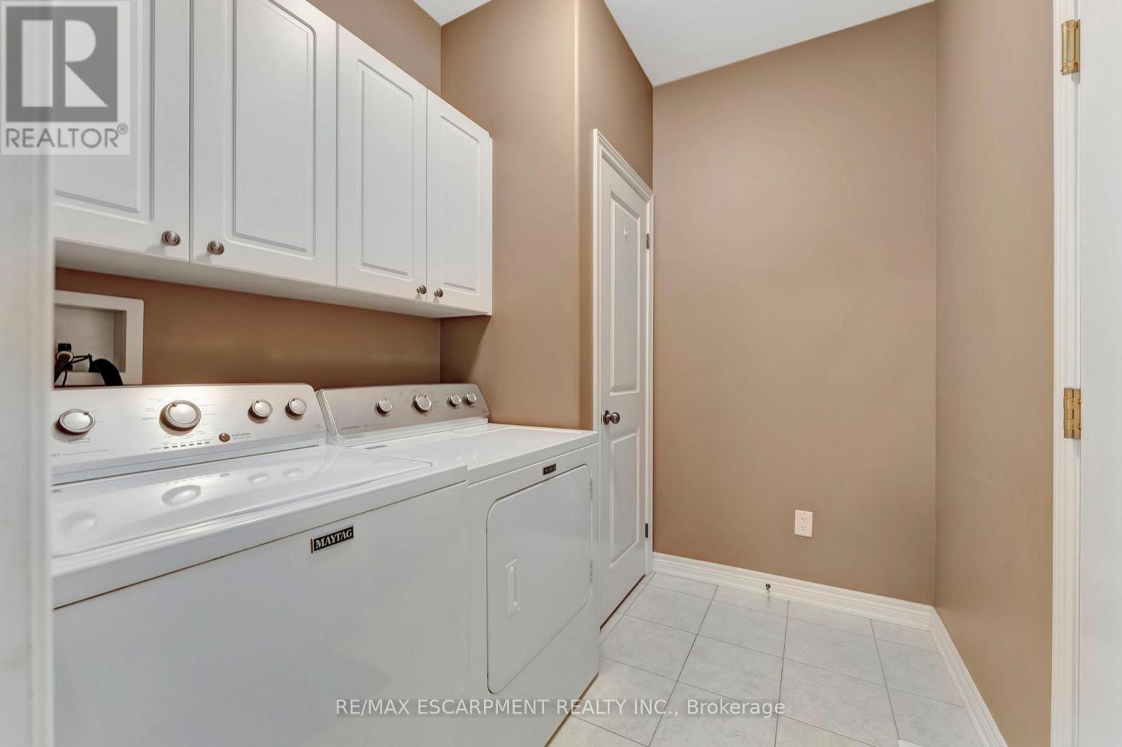 23 Iron Bridge Court, Haldimand, Ontario  N3W 0A4 - Photo 24 - X12063691