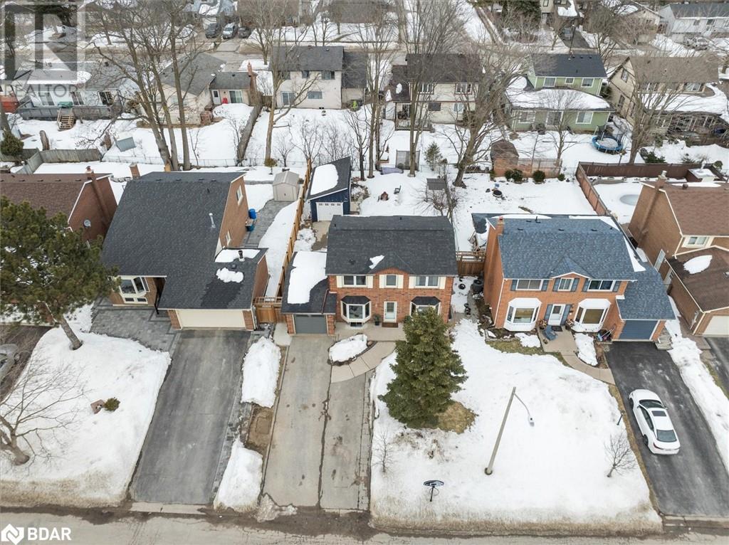 Property at 33 PEPLER Place image 3