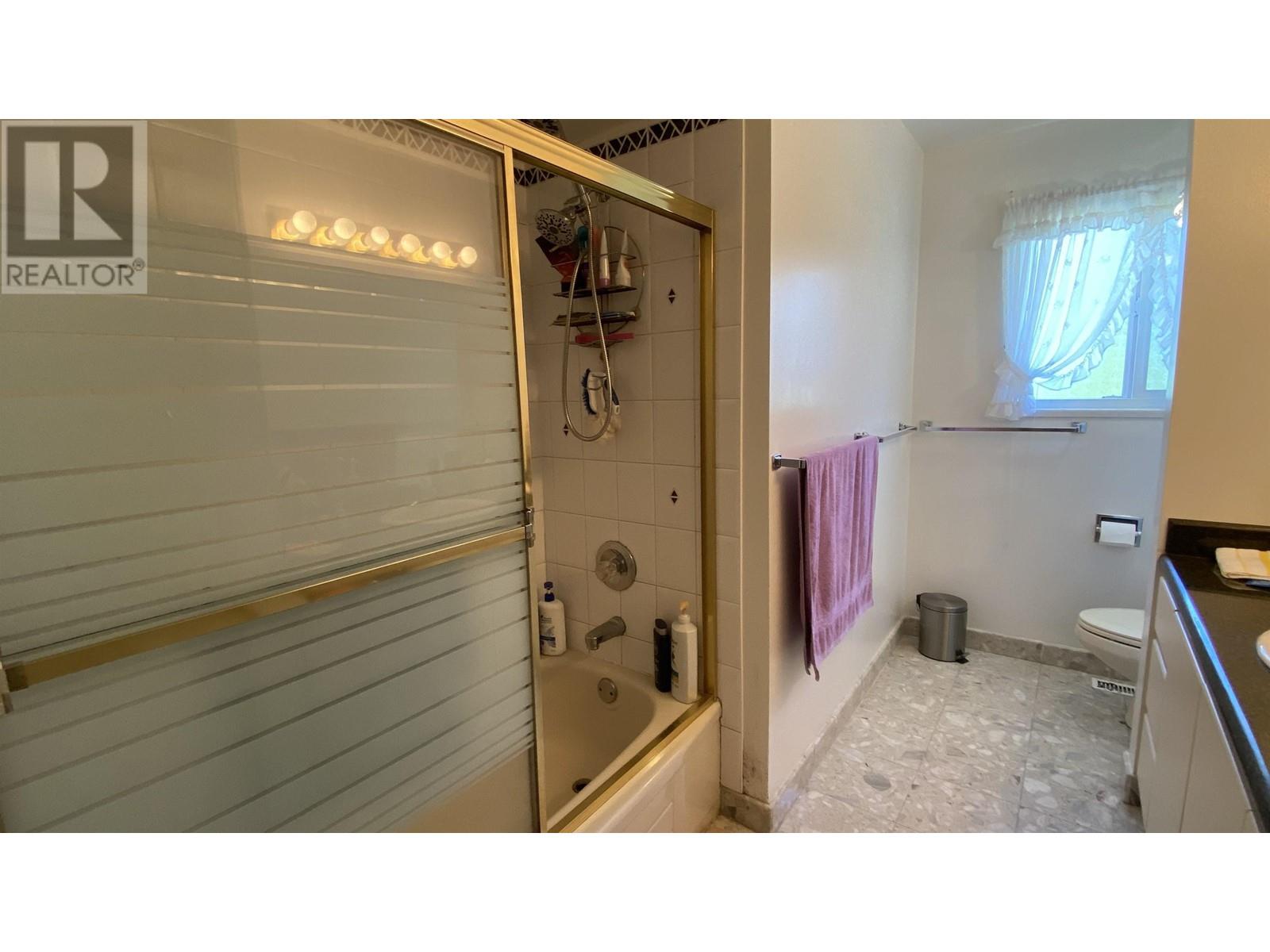 6151 Bellflower Drive, Richmond, British Columbia  V7C 2H7 - Photo 14 - R2986461