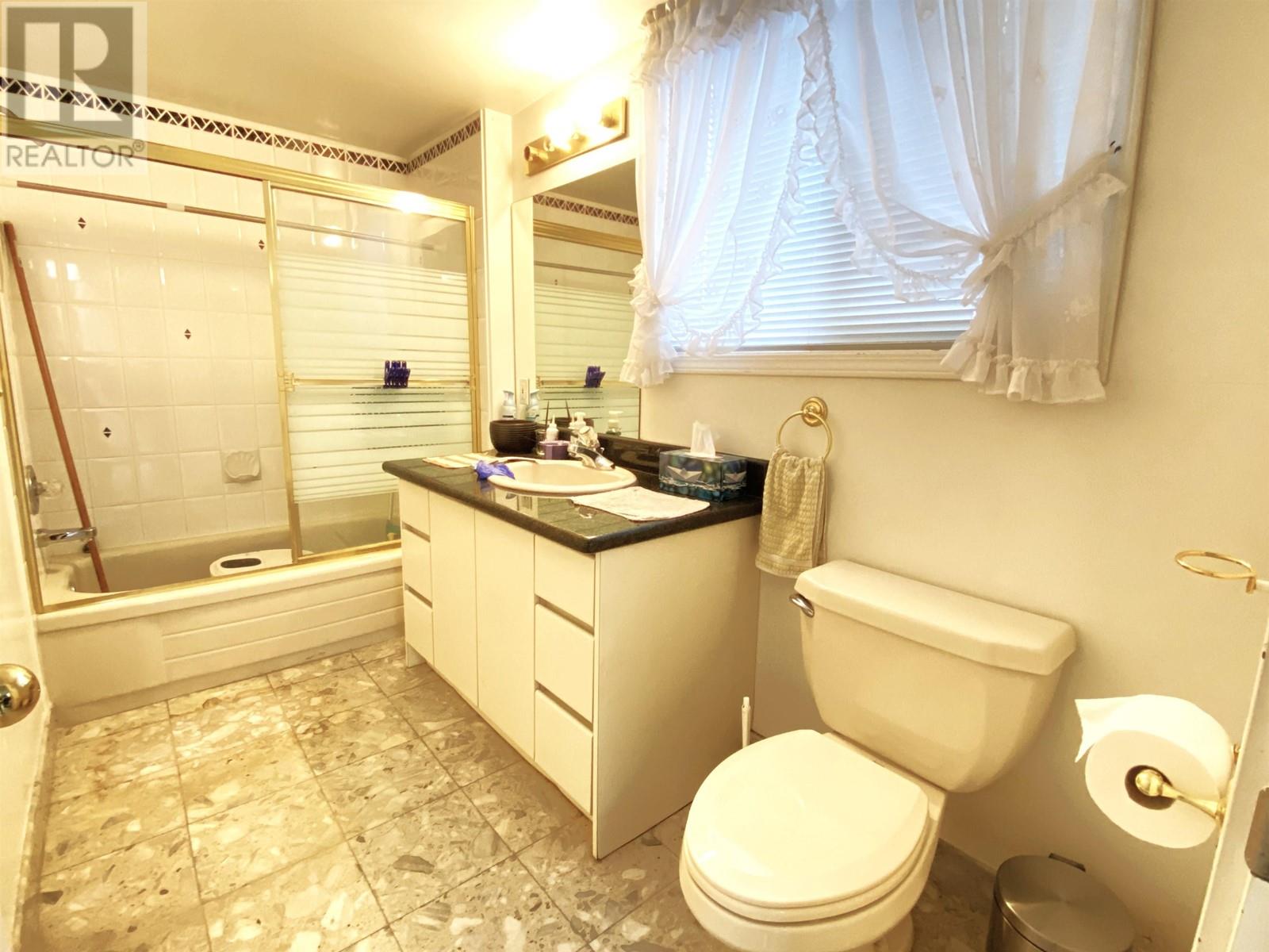6151 Bellflower Drive, Richmond, British Columbia  V7C 2H7 - Photo 19 - R2986461