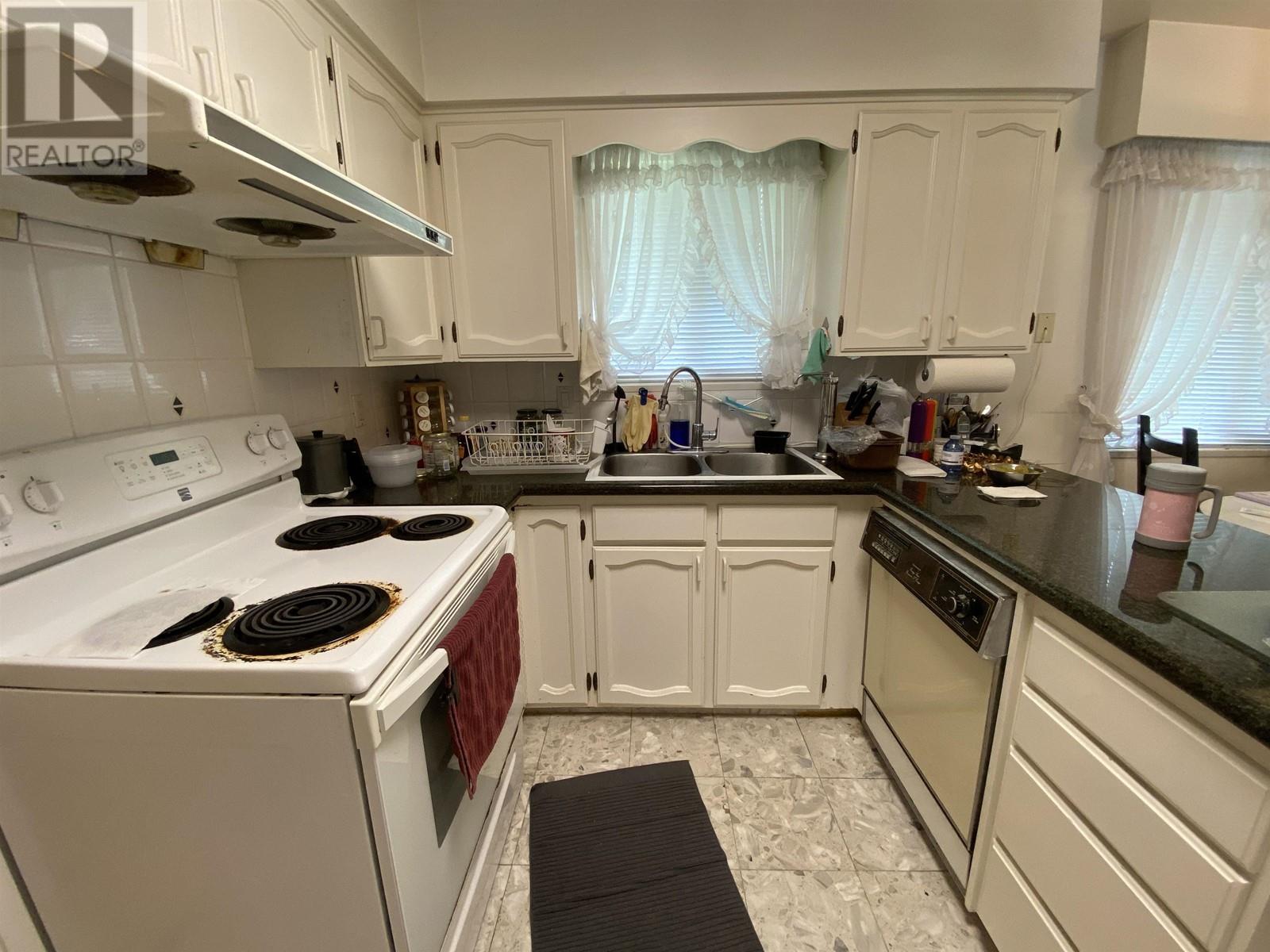 6151 Bellflower Drive, Richmond, British Columbia  V7C 2H7 - Photo 6 - R2986461