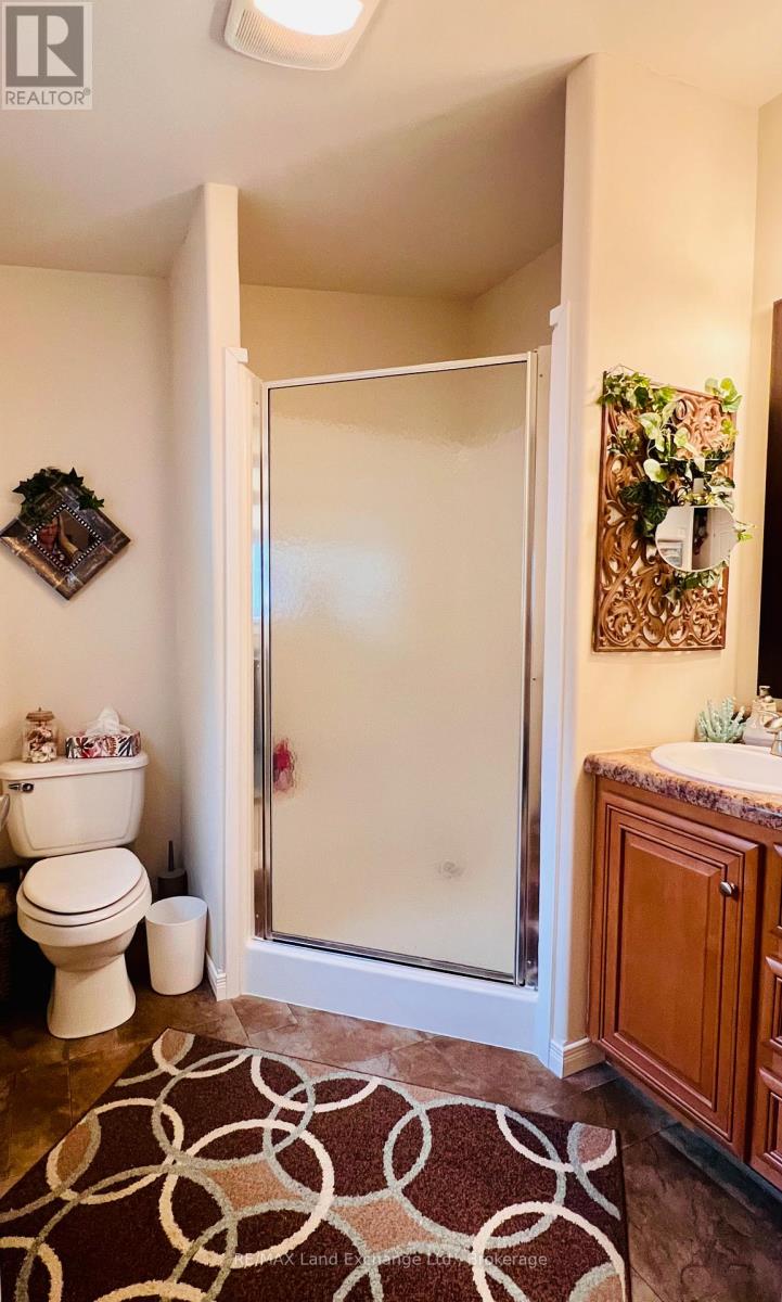 16 Sutton Drive, Ashfield-Colborne-Wawanosh, Ontario  N7A 3Y3 - Photo 20 - X12054534